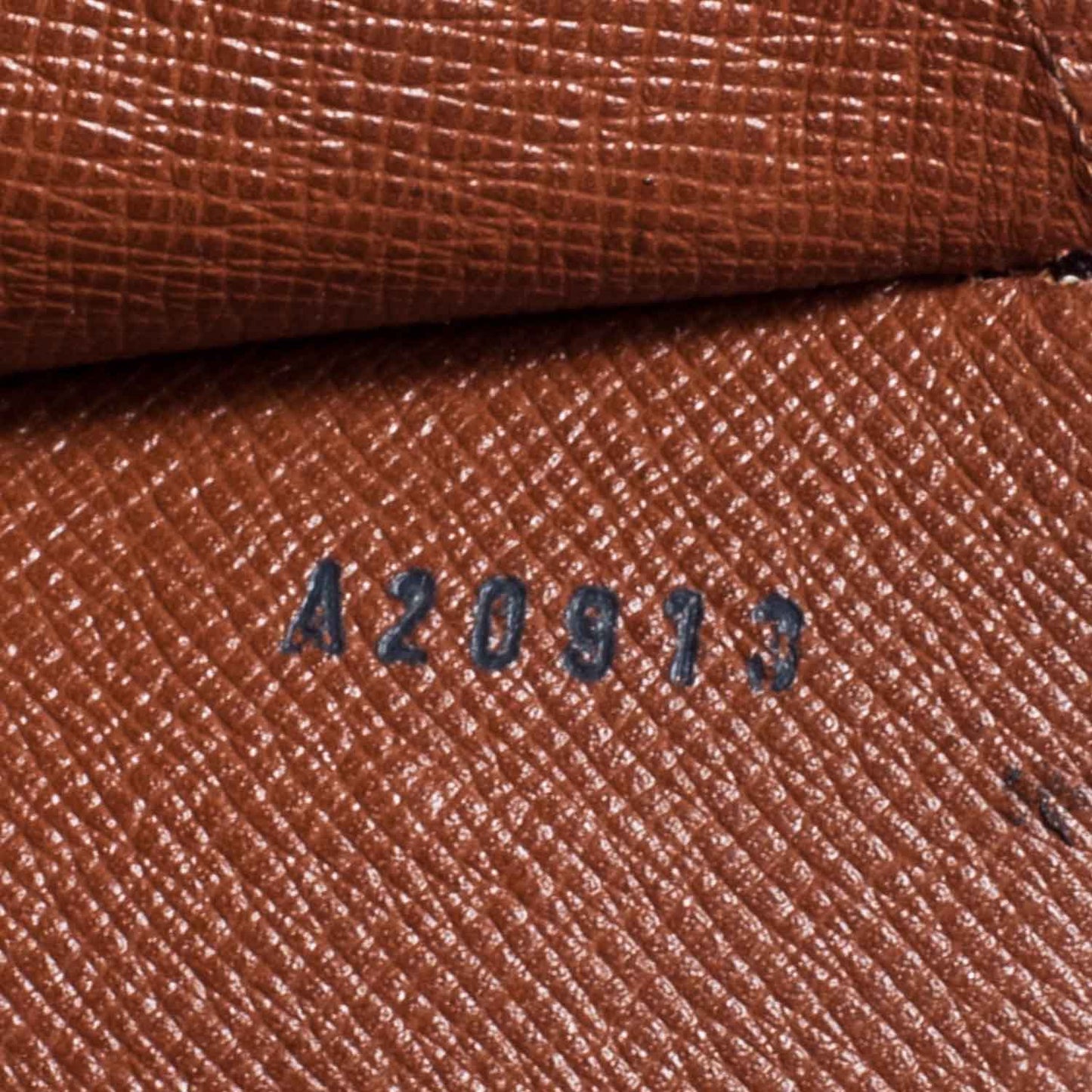 Monogram Monceau 26