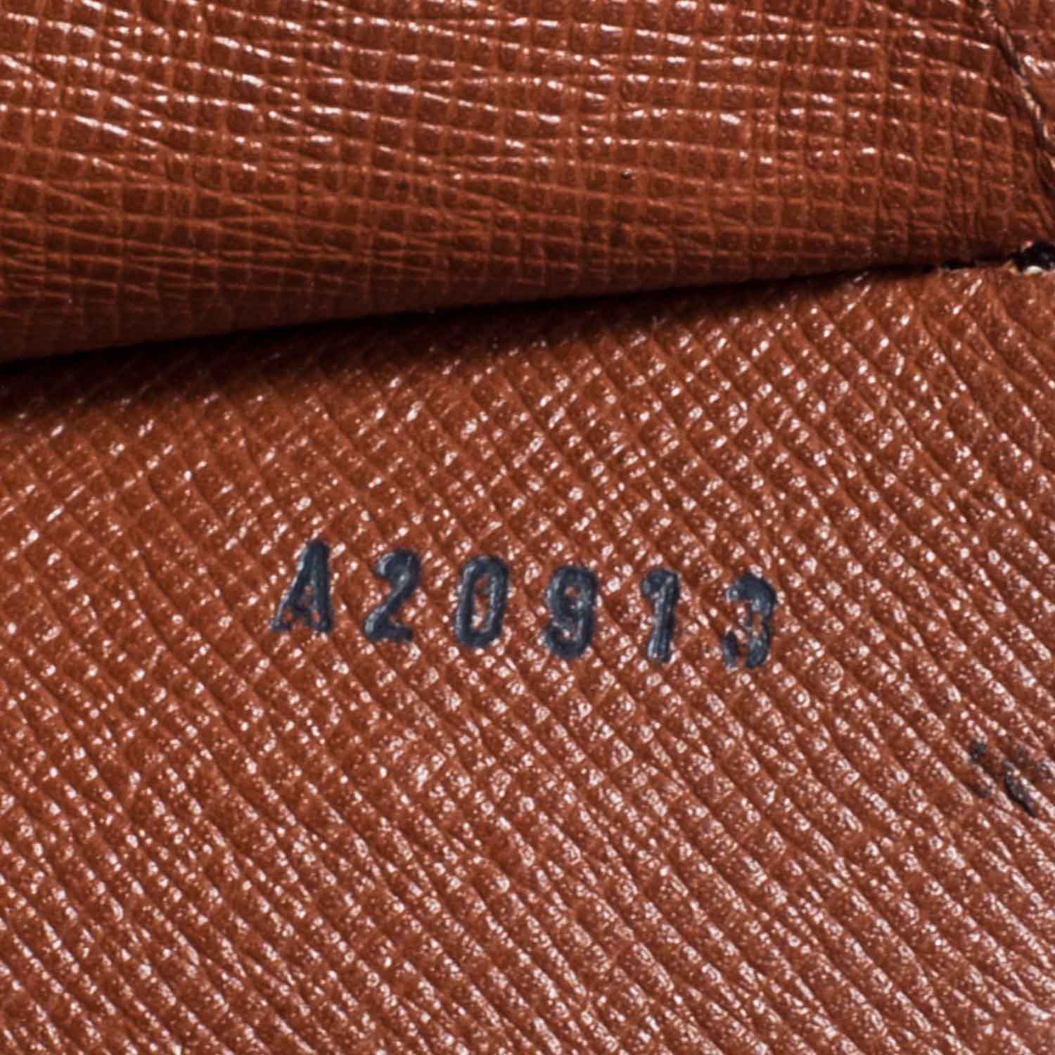 Louis Vuitton Monogram Monceau 26 8 of 10