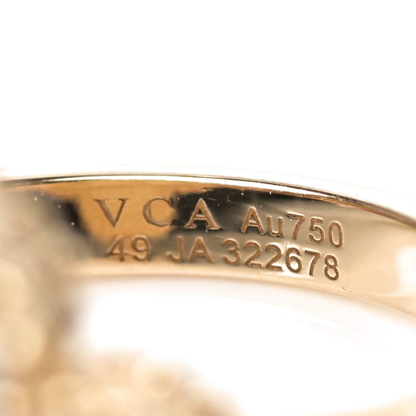 18K Yellow Gold Diamond Mother of Pearl Vintage Alhambra Ring 49 5