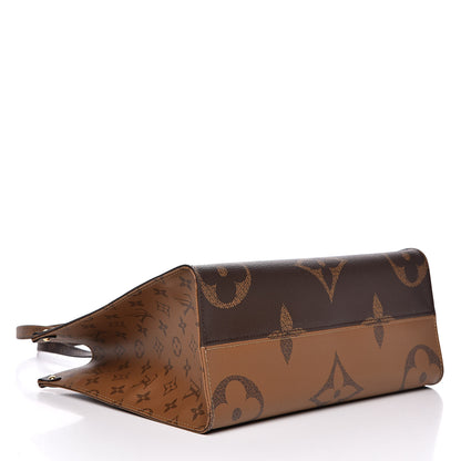 Louis Vuitton Reverse Monogram Giant Onthego MM 4 of 9