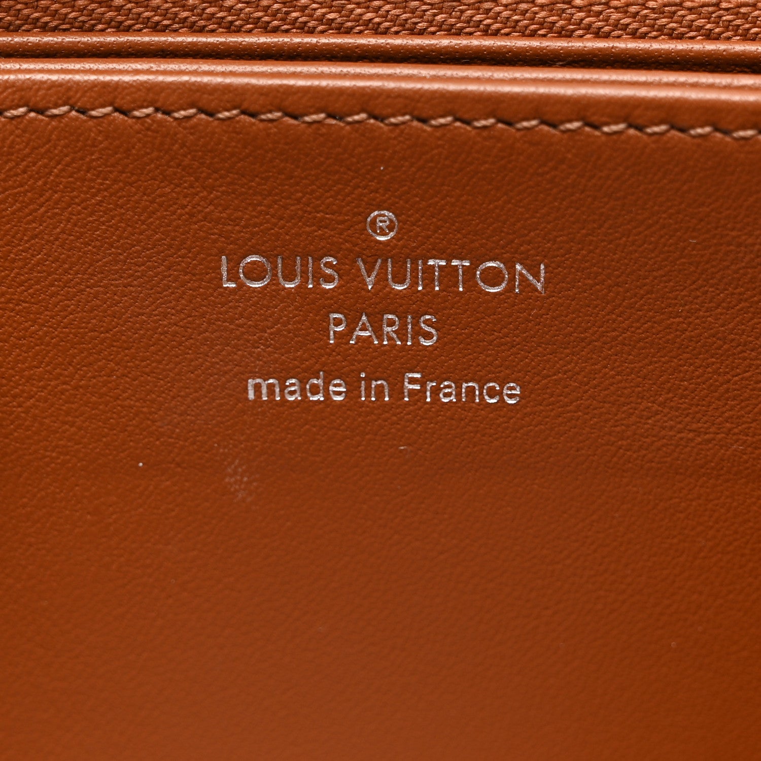 Louis Vuitton Mahina Zippy Wallet Brume 6 of 9