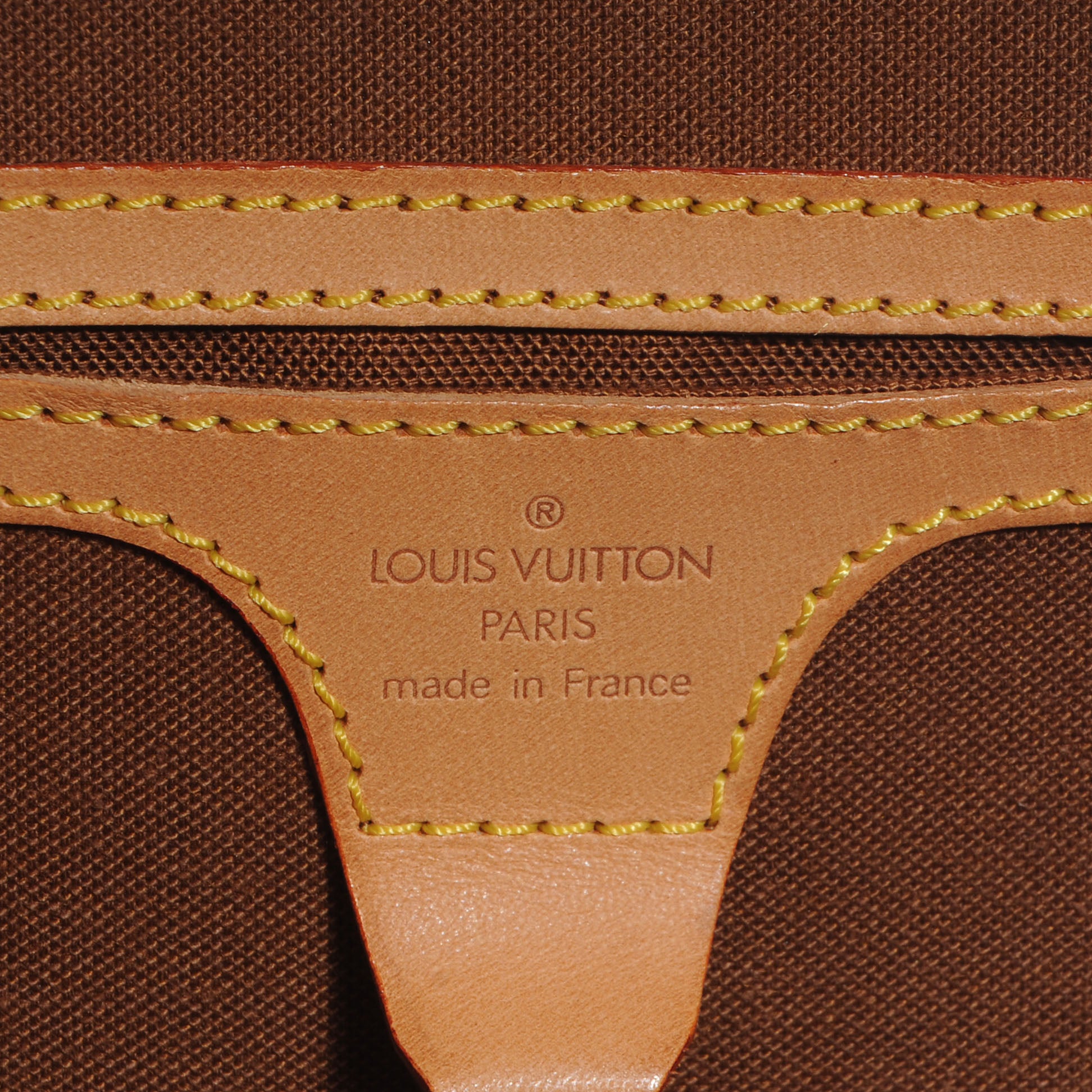 Louis Vuitton Monogram Ellipse MM 6 of 8