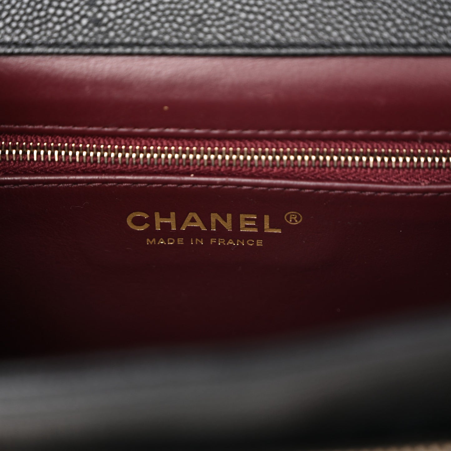 Caviar Quilted Medium Business Affinity Flap Black