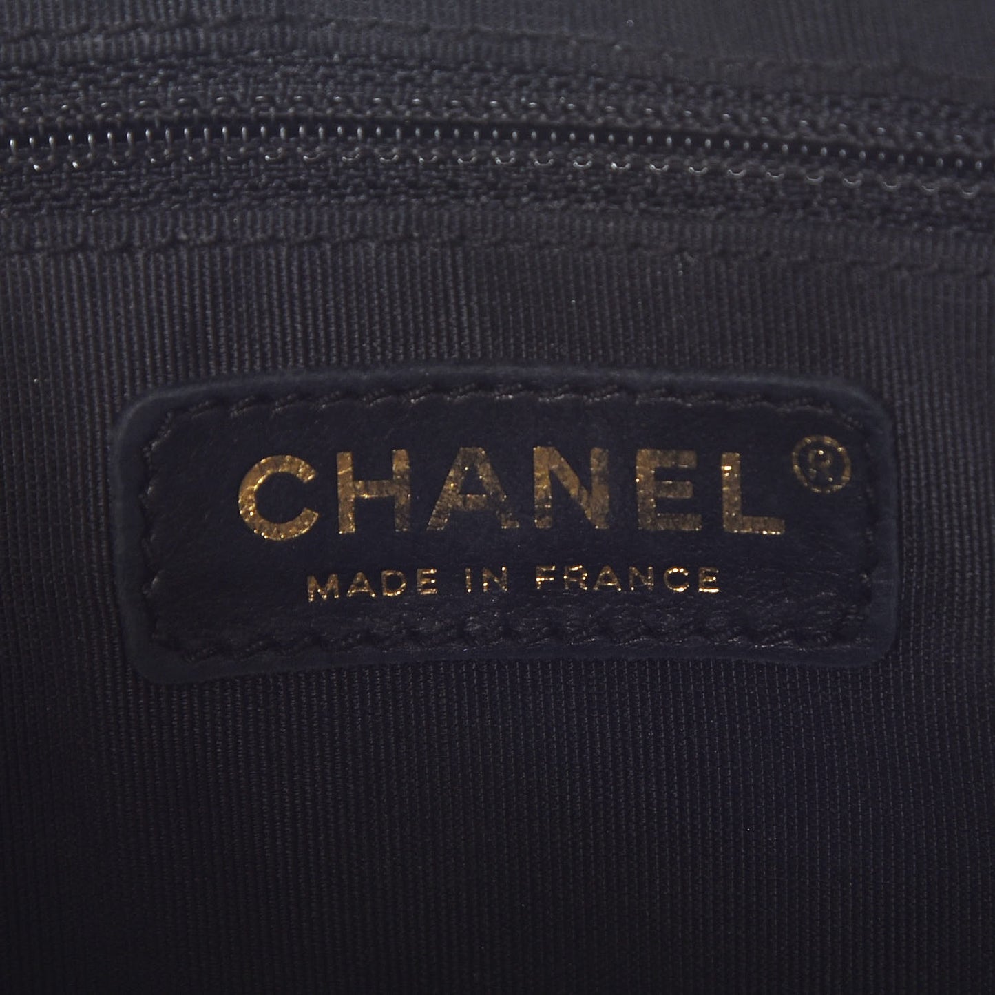 Caviar Quilted CC Shoulder Bag Black