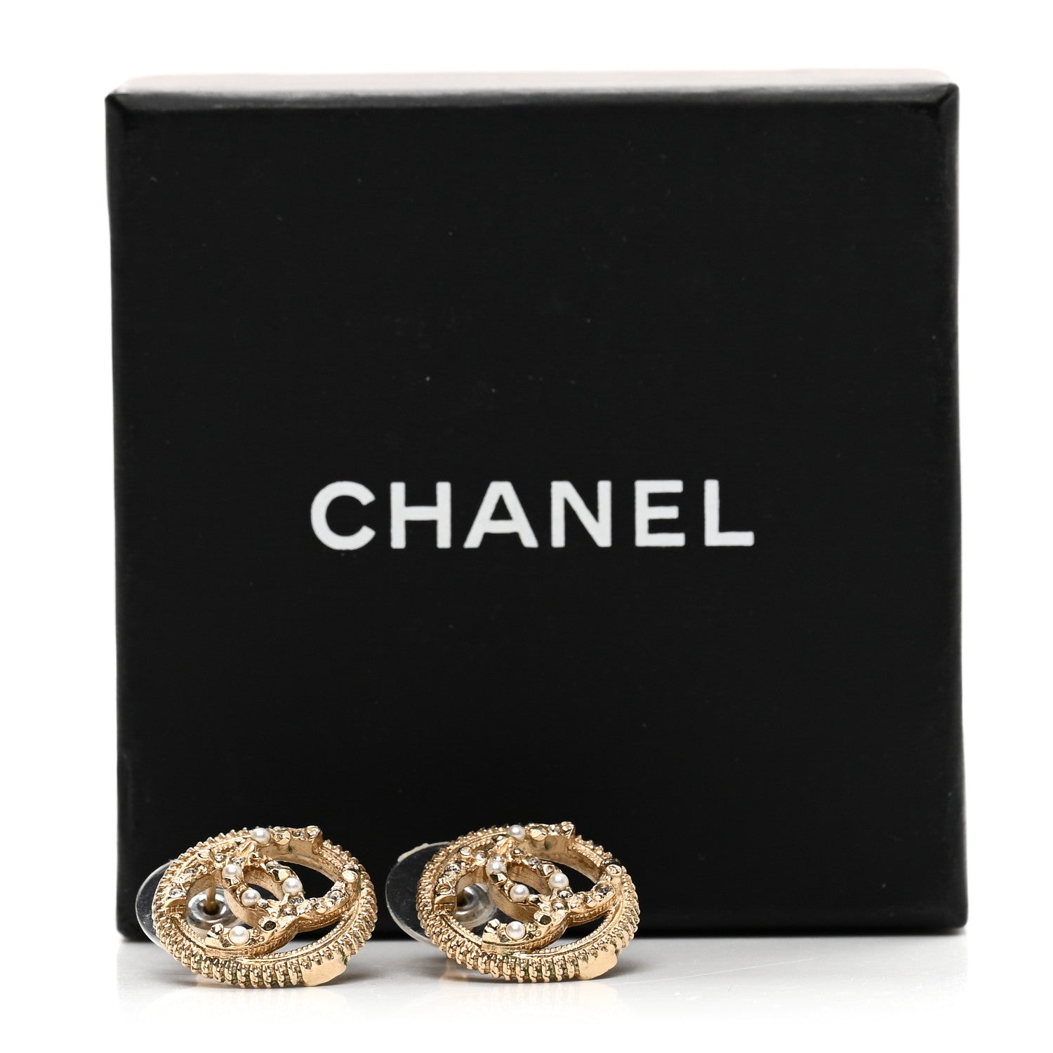 Chanel Pearl CC Round Earrings Gold 6 of 6