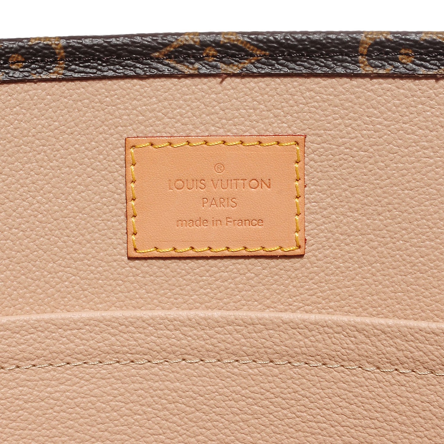 Monogram Sac Plat