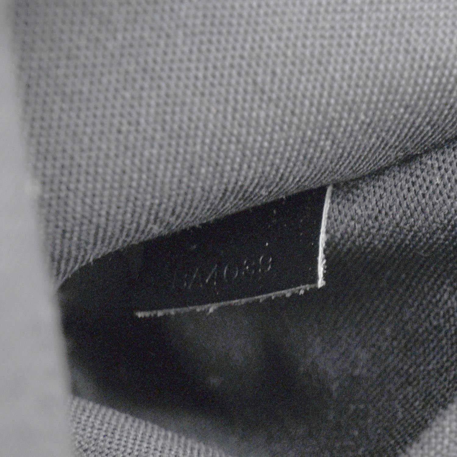 Louis Vuitton Damier Graphite Porte-Documents Voyage 7 of 8