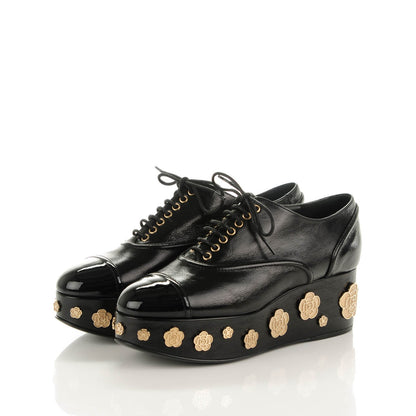 Chanel Crumpled Calfskin Lace Up Platform Oxford 38.5 Black 3 of 7