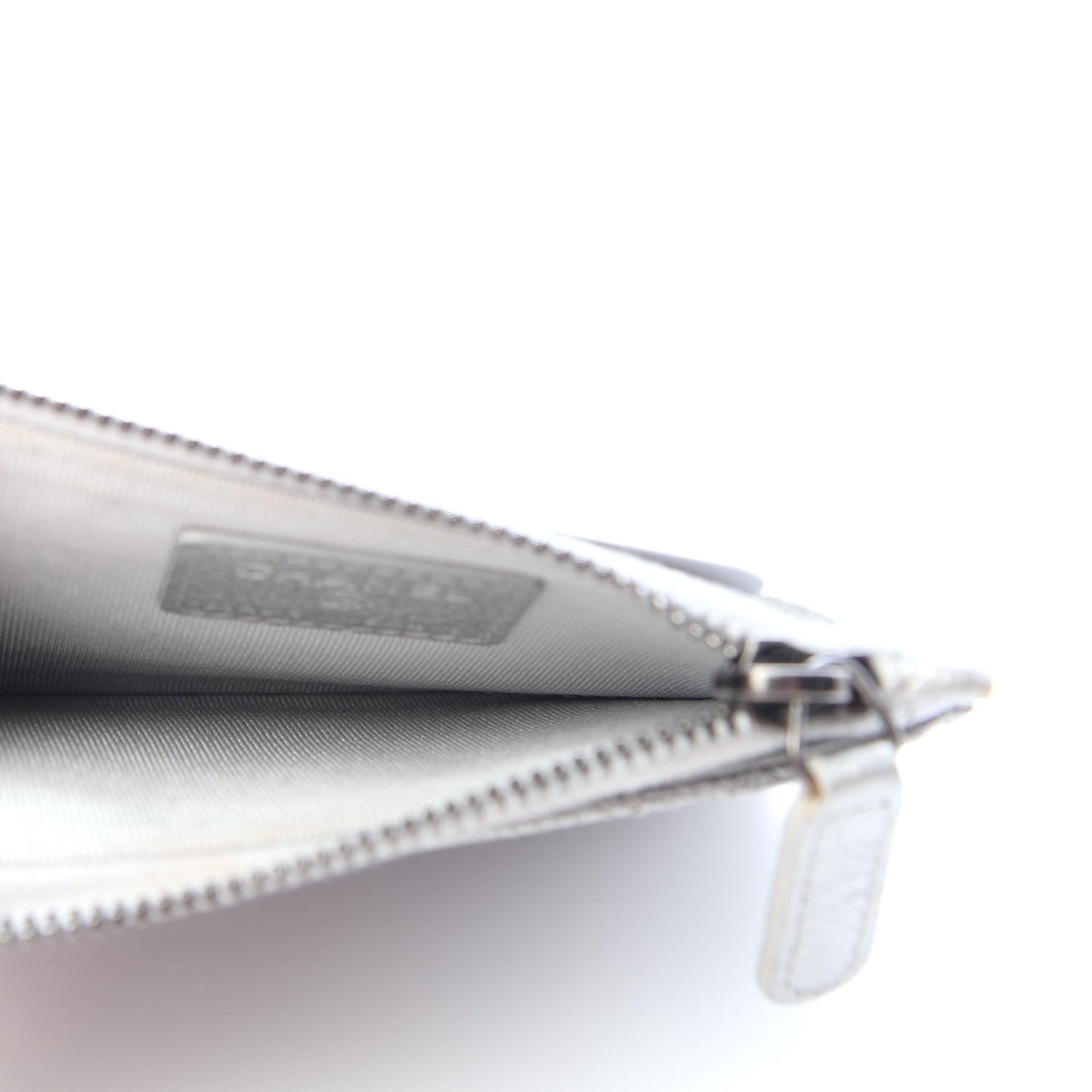 Metallic Caviar Quilted CC Zip Card Holder Silver