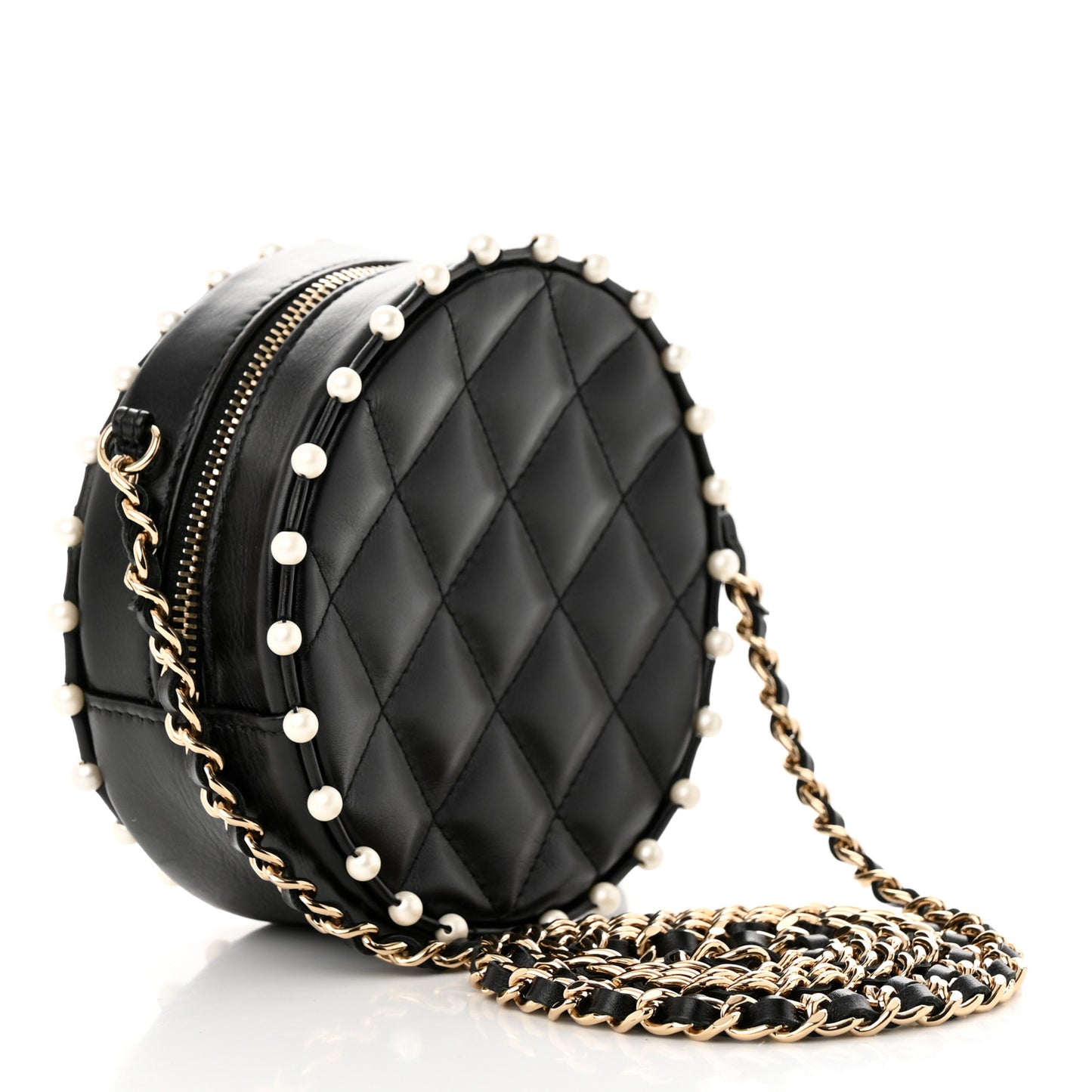 Calfskin Quilted Pearl Round Clutch With Chain Black