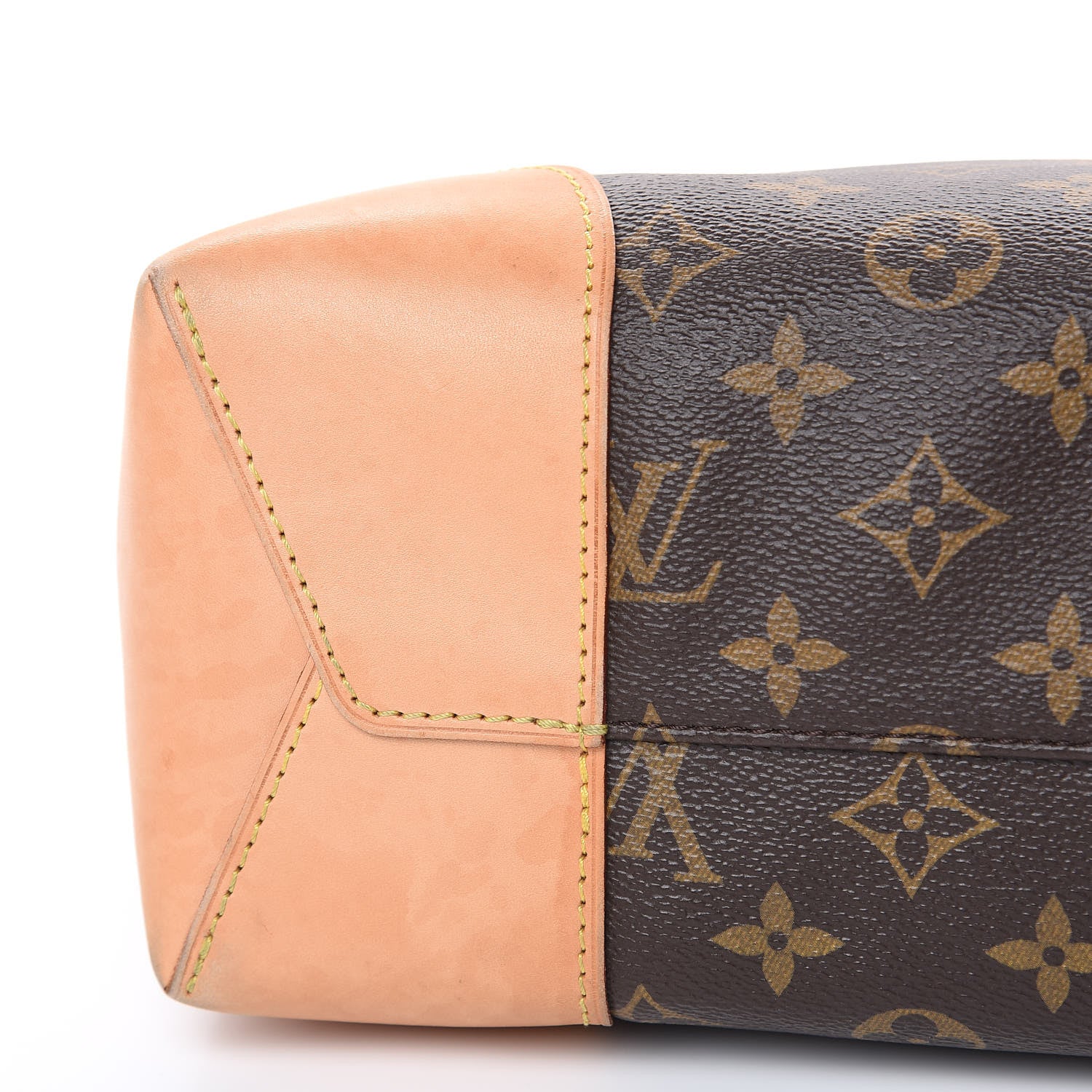 Louis Vuitton Monogram Berri MM 10 of 11