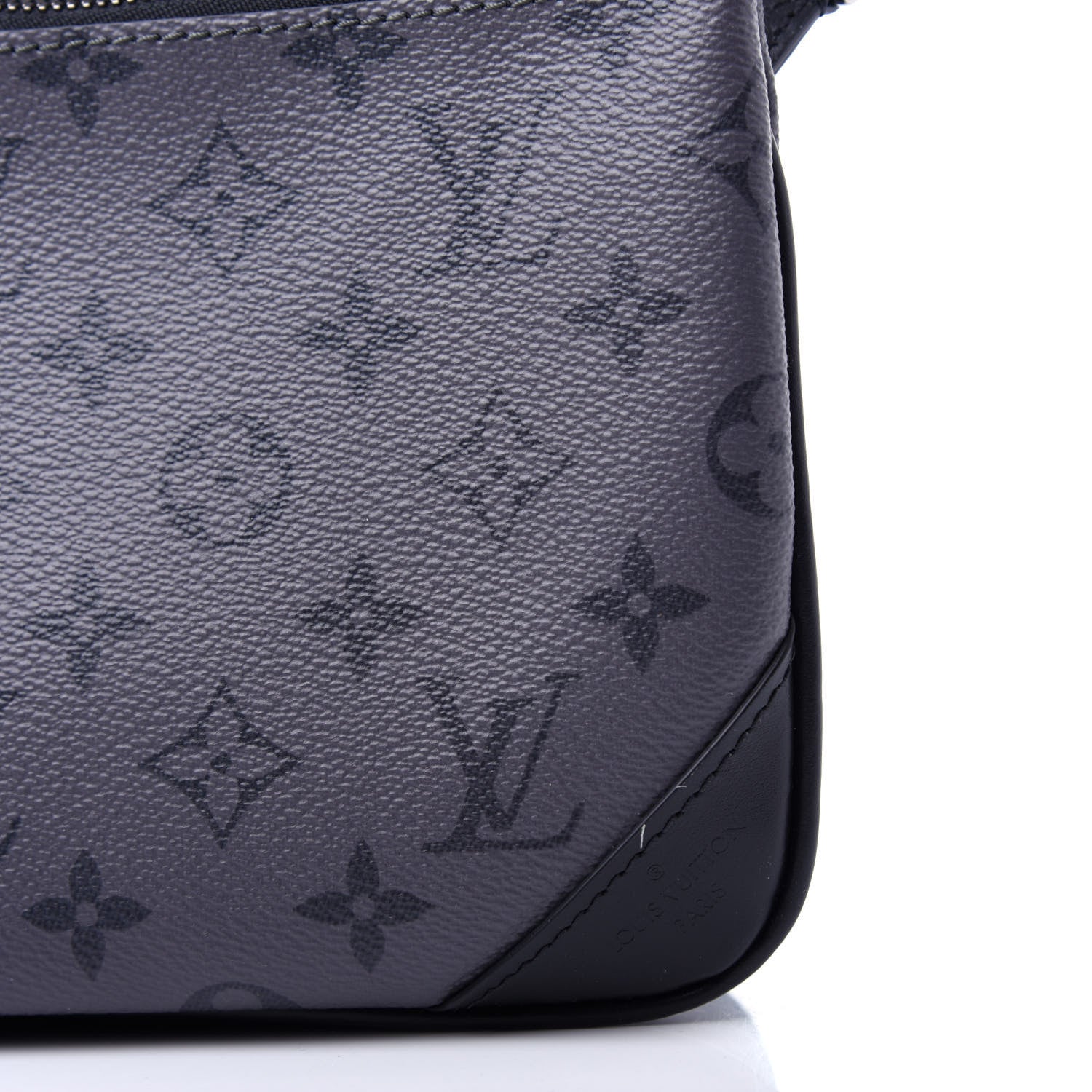 Louis Vuitton Reverse Monogram Eclipse Trio Messenger 11 of 11