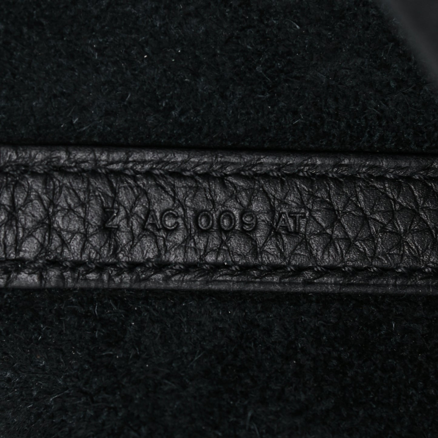 Taurillon Clemence Monochrome Picotin Lock 18 PM Black