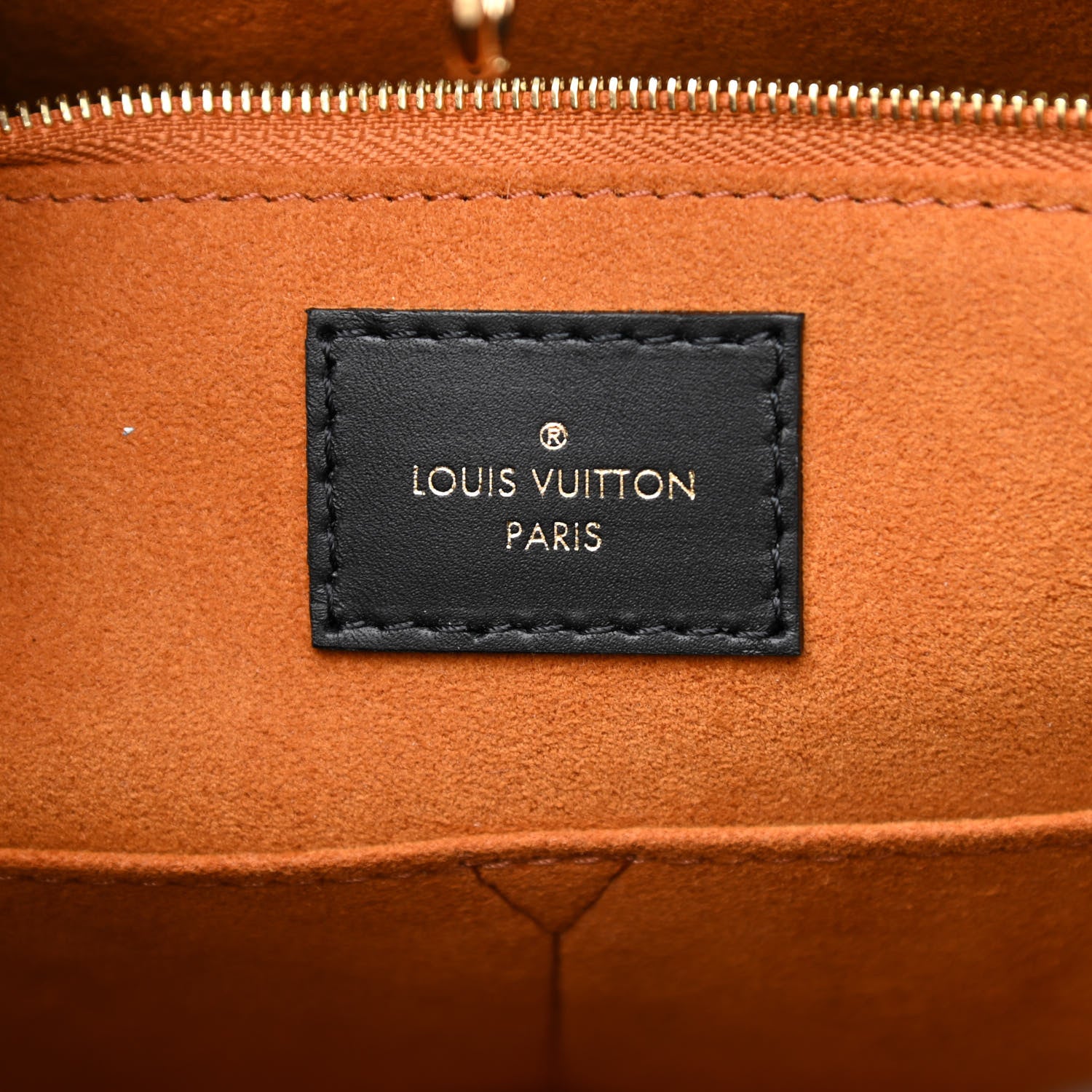 Louis Vuitton Empreinte Monogram Giant Onthego MM Black 6 of 7