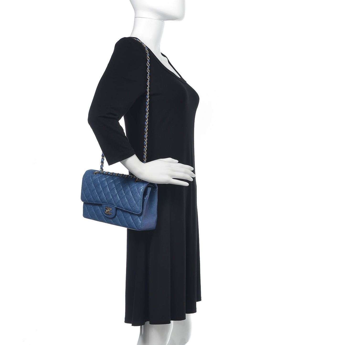 Iridescent Caviar Quilted Medium Double Flap Dark Blue
