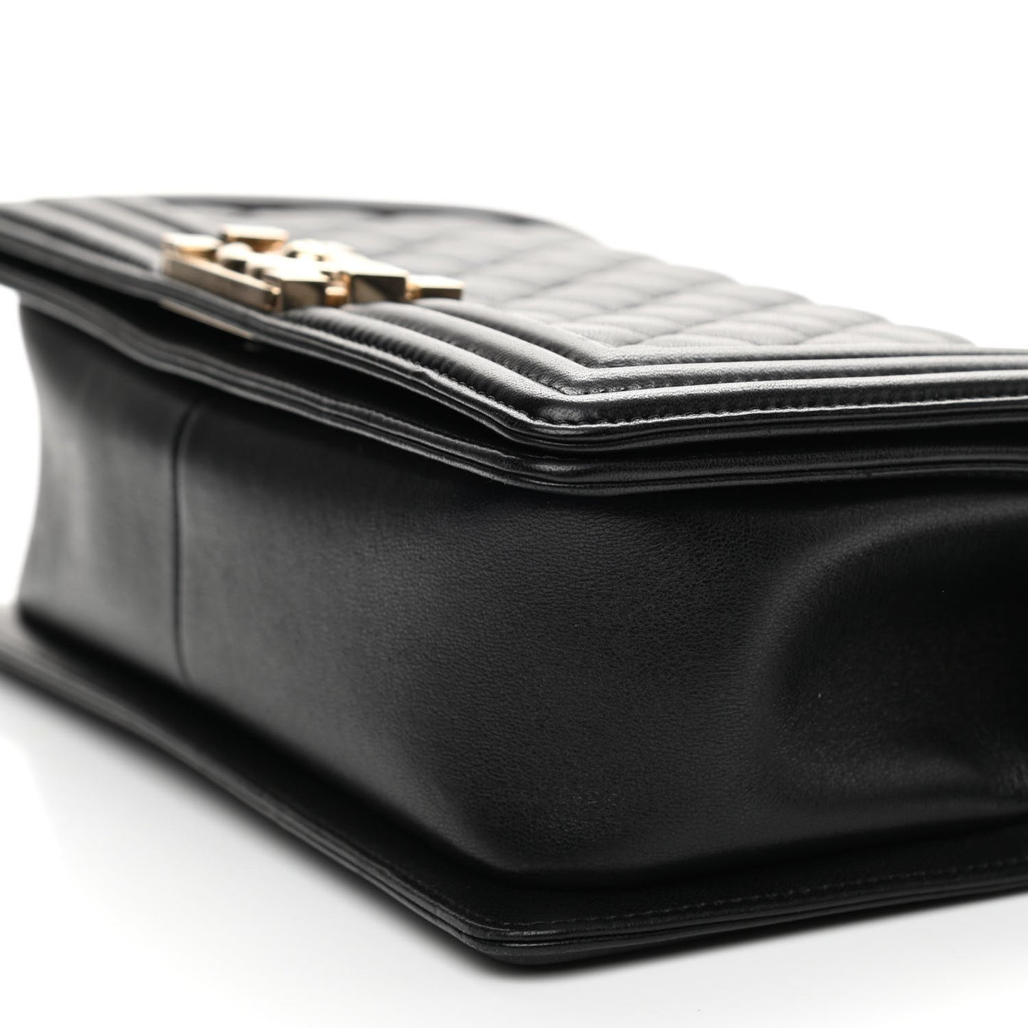 Lambskin Quilted Medium Boy Flap Black