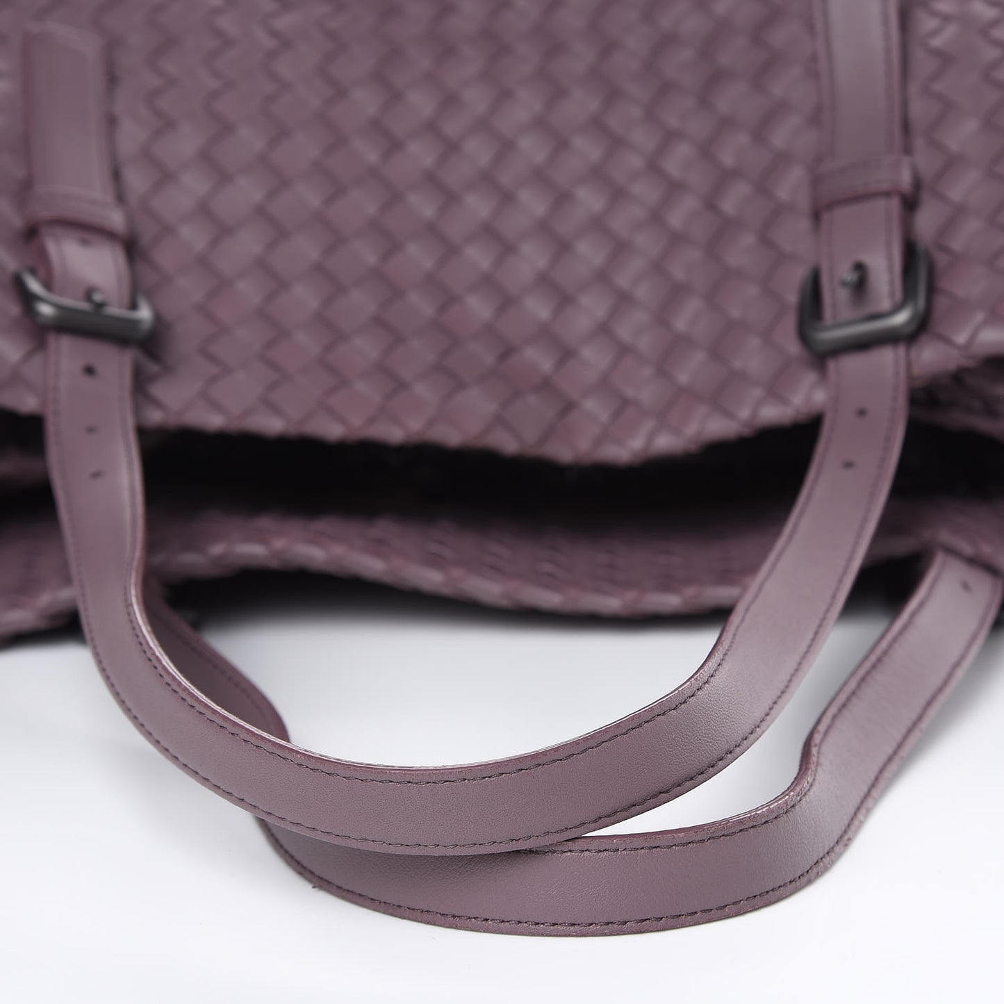 Nappa Intrecciato Large Cesta Tote Violet