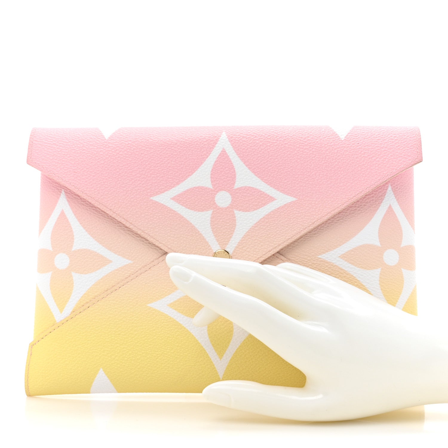 Louis Vuitton Monogram Giant By The Pool Large Kirigami Pochette Pink 2 of 7