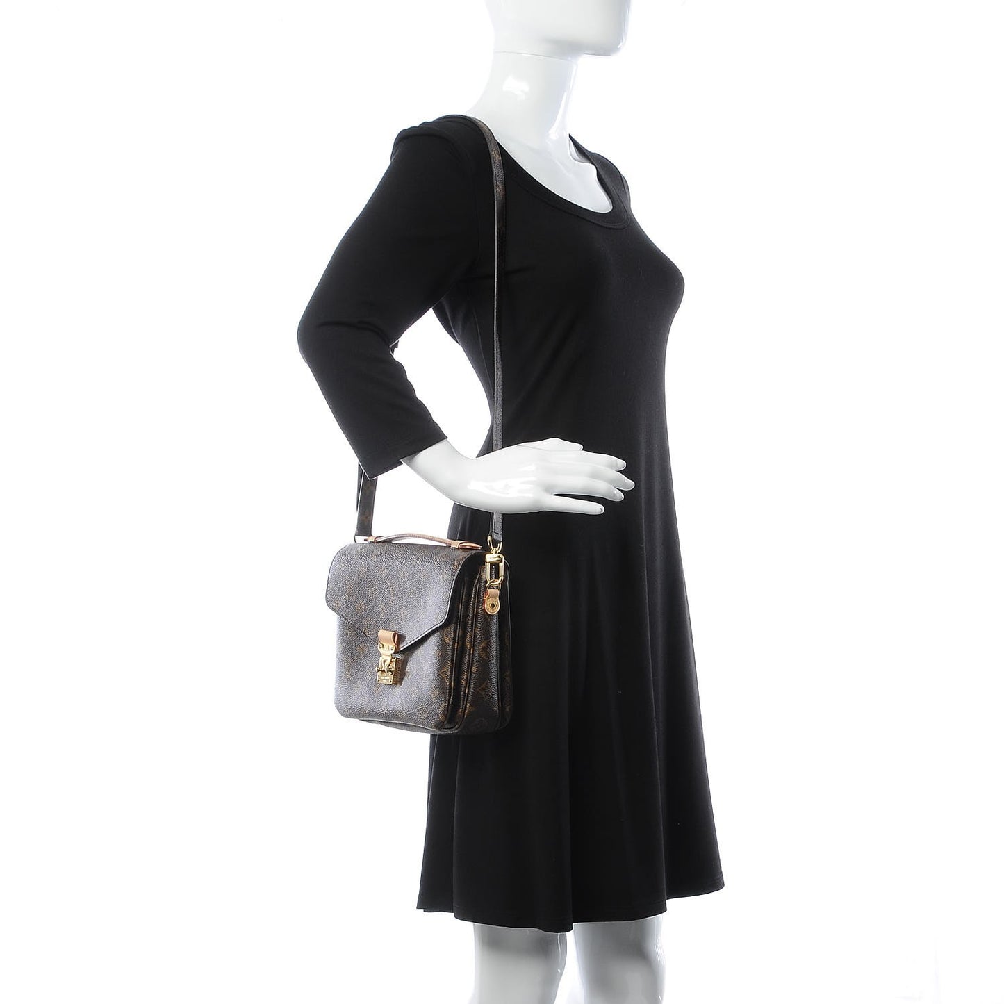 Monogram Pochette Metis