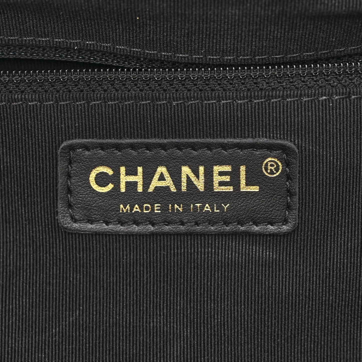 Calfskin Quilted Chain Lines Shopping Tote Black