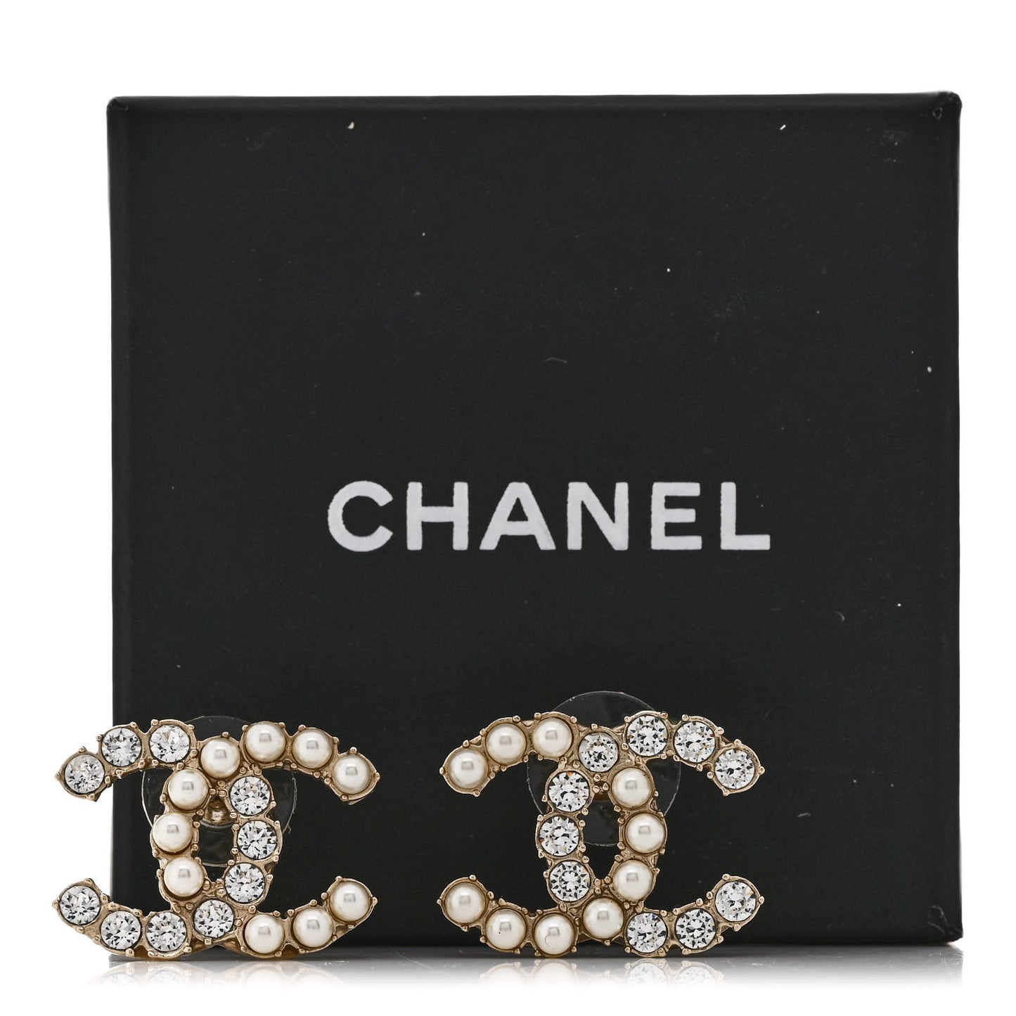 Crystal Pearl CC Dazzling Domino Earrings Gold