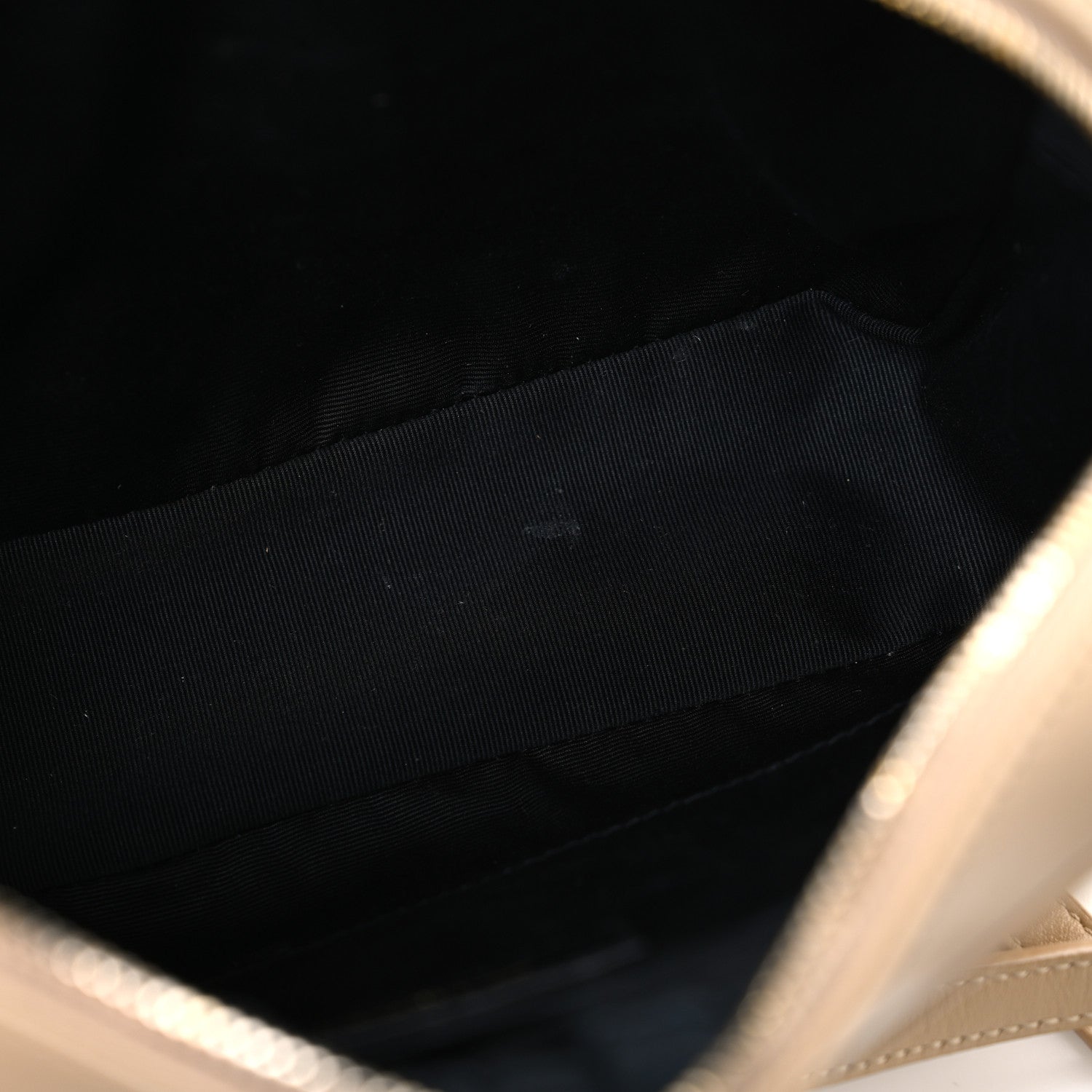 Saint Laurent Calfskin Matelasse Monogram Lou Camera Bag Avorio 11 of 13