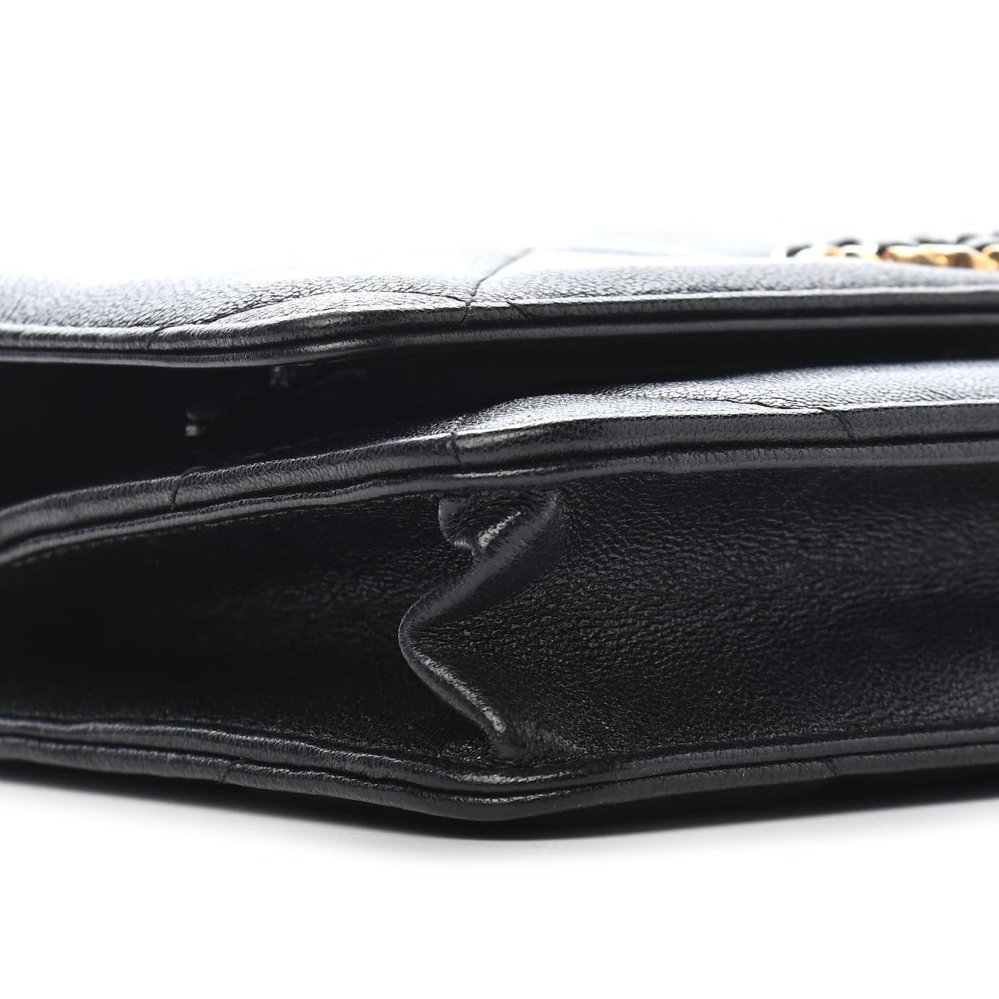 Lambskin Quilted Chanel 19 Wallet On Chain WOC Black