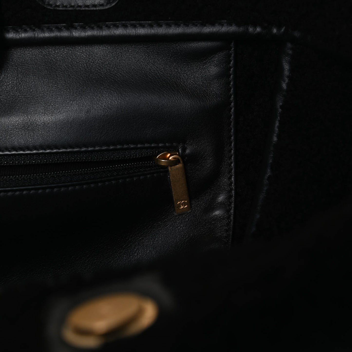 Shearling Large Deauville Tote Black
