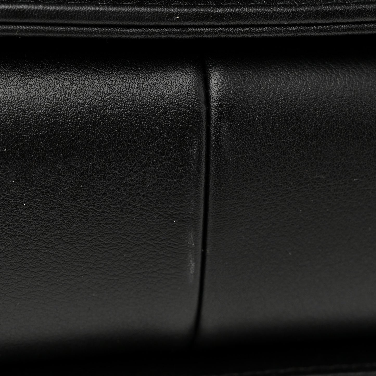 Calfskin Quilted New Medium Boy Top Handle Flap Black