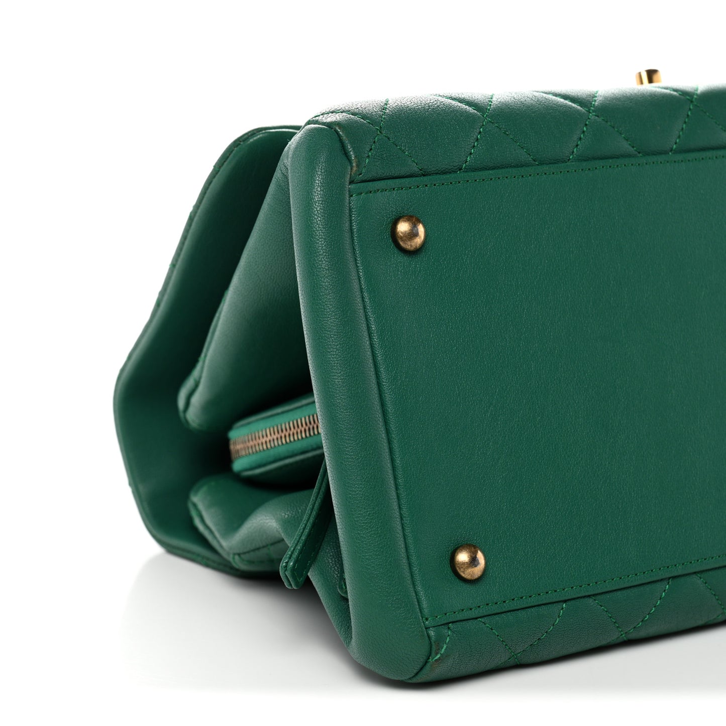 Shiny Sheepskin Quilted Large Trapezio Flap Green