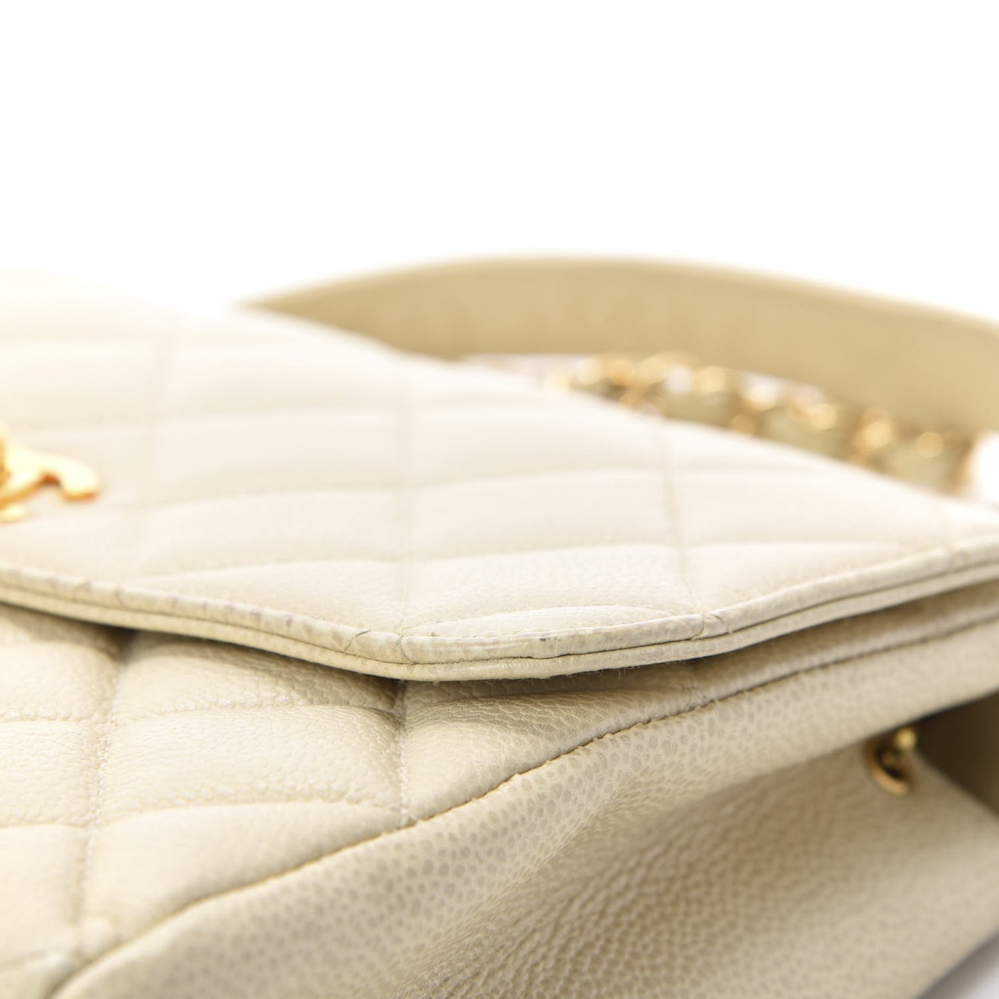 Caviar Quilted Medium Single Flap Ivory