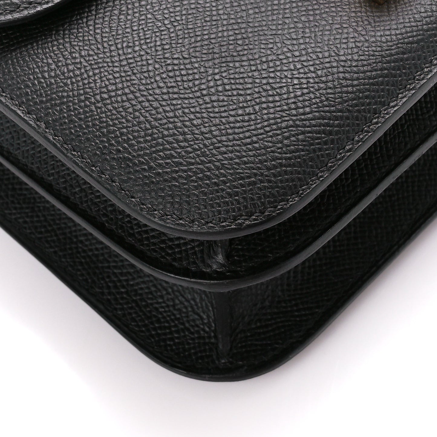 Epsom Constance 24 Black