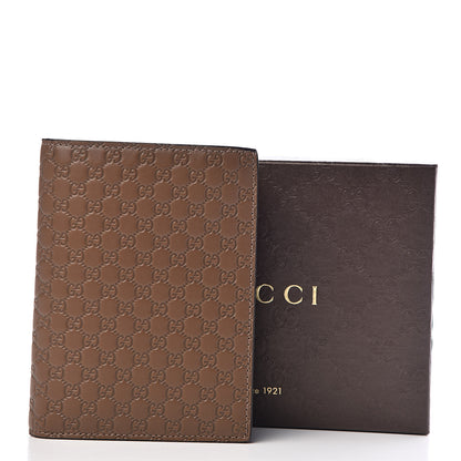 Gucci Microguccissima Passport Case Acero 8 of 8
