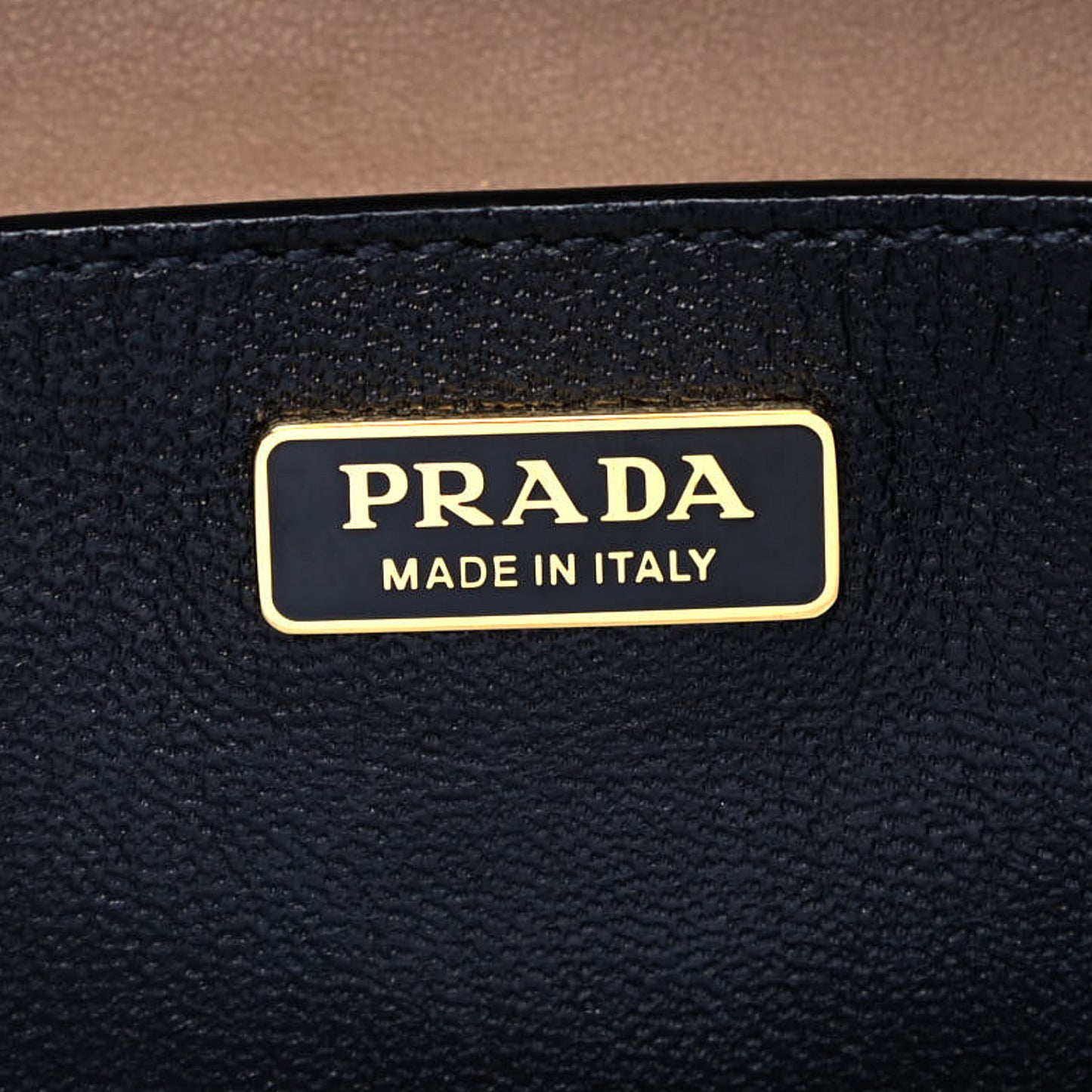 City Calfskin Saffiano Cahier Bag Caramel Black