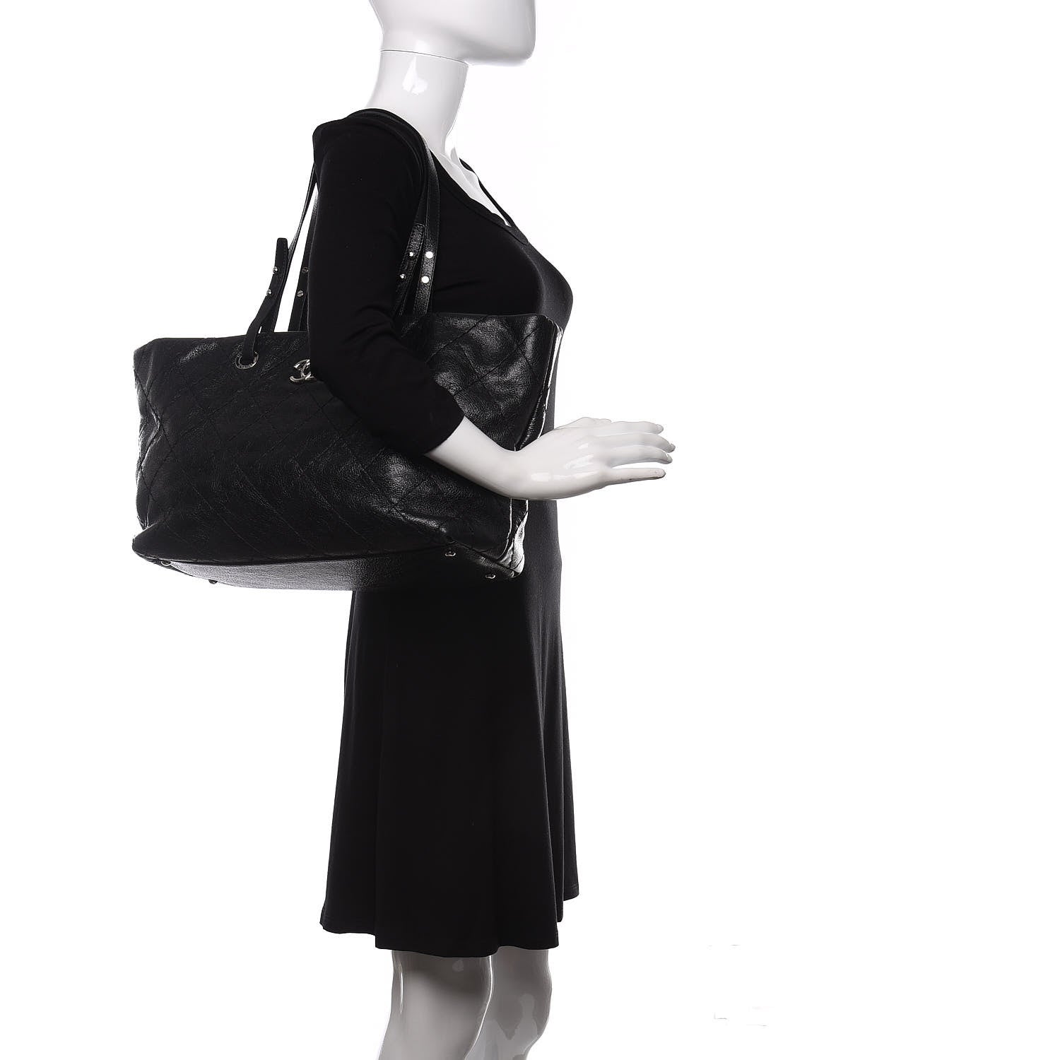 Chanel Glazed Calfskin Large On The Road Tote Black 2 of 10