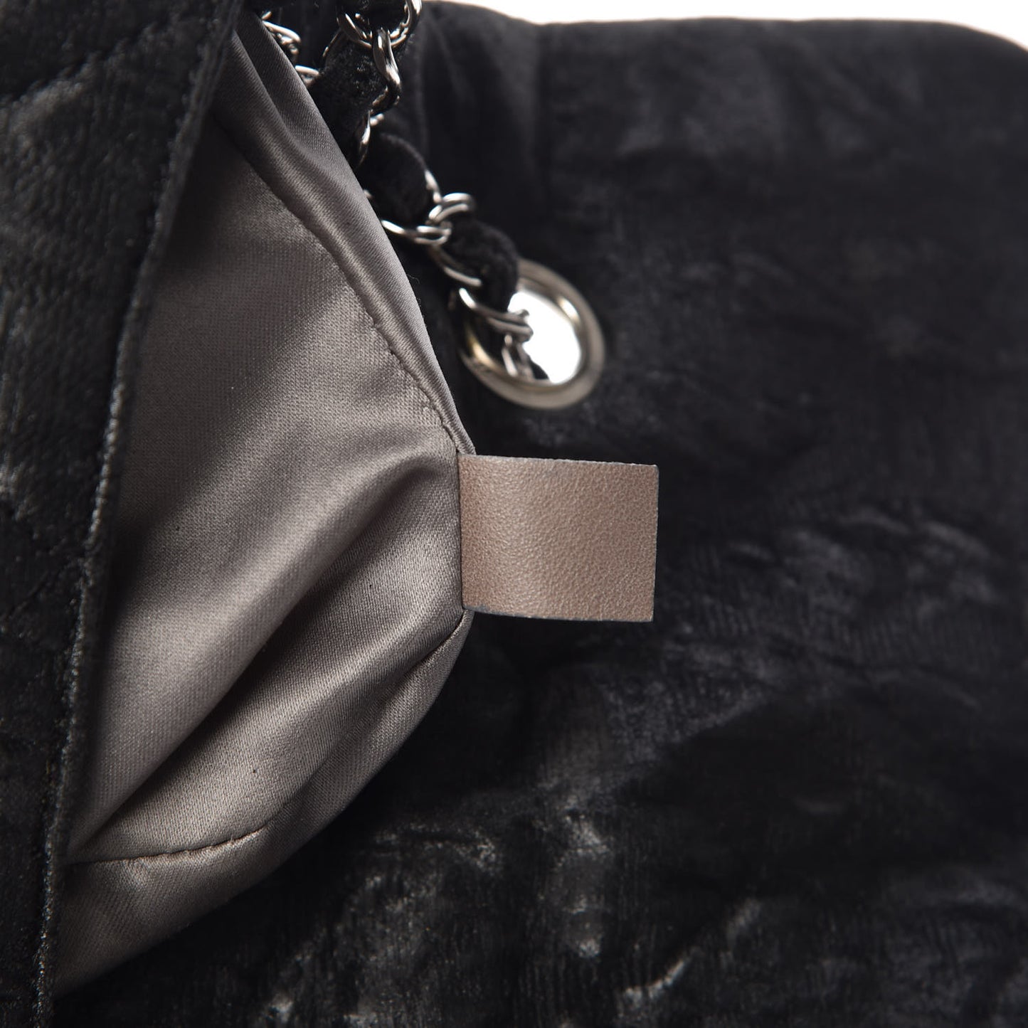 Coated Canvas Quilted Le Marais Flap Black