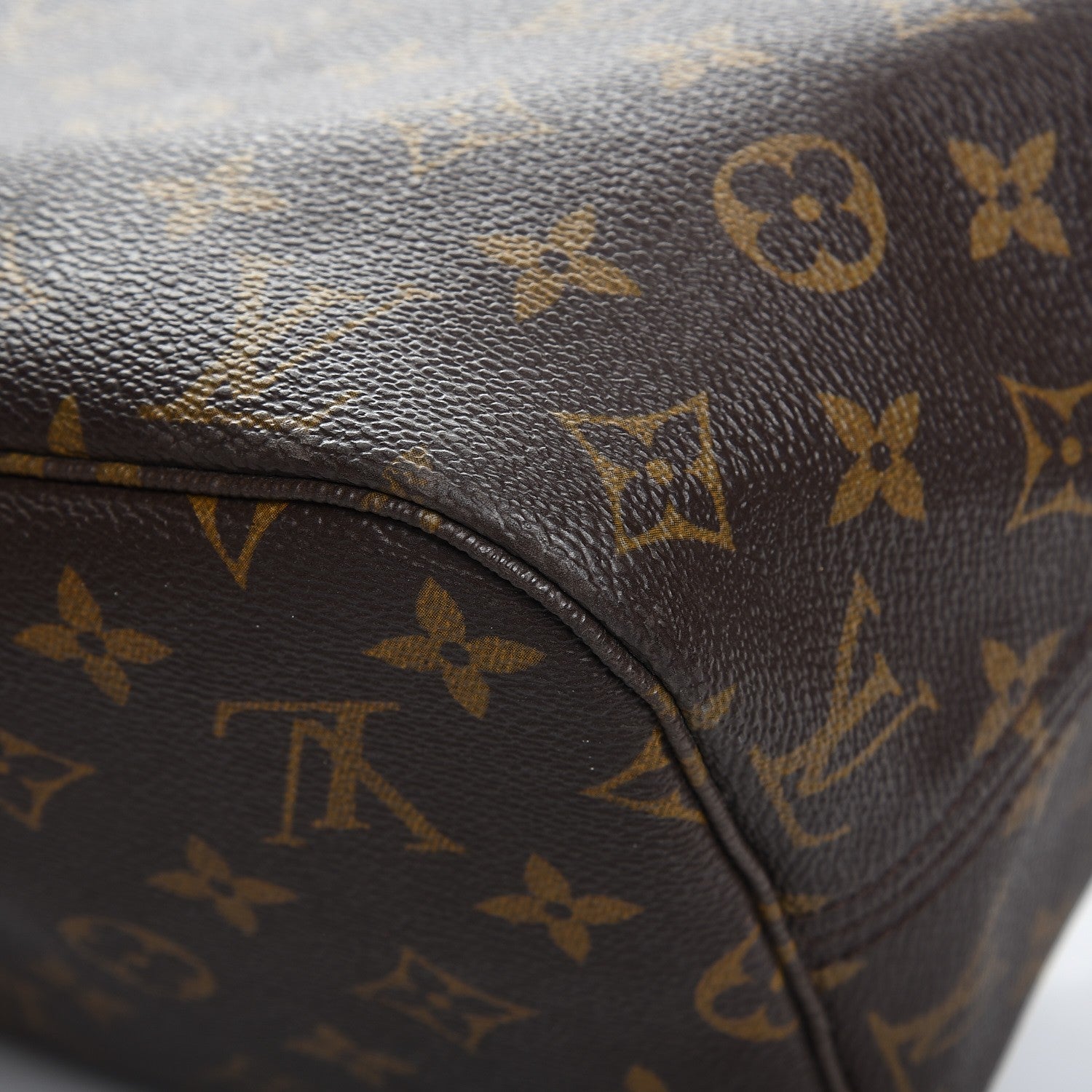 Louis Vuitton Monogram Neverfull MM 14 of 15