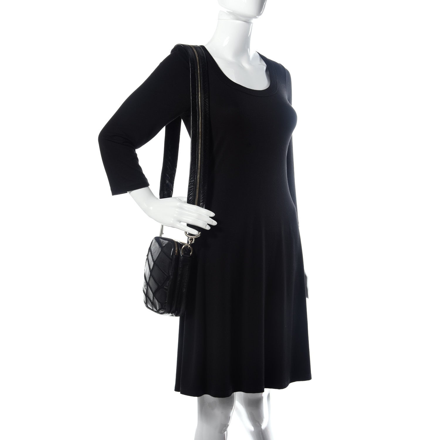 Chanel Lambskin Jersey Scales Zipper Shoulder Bag Black 2 of 10