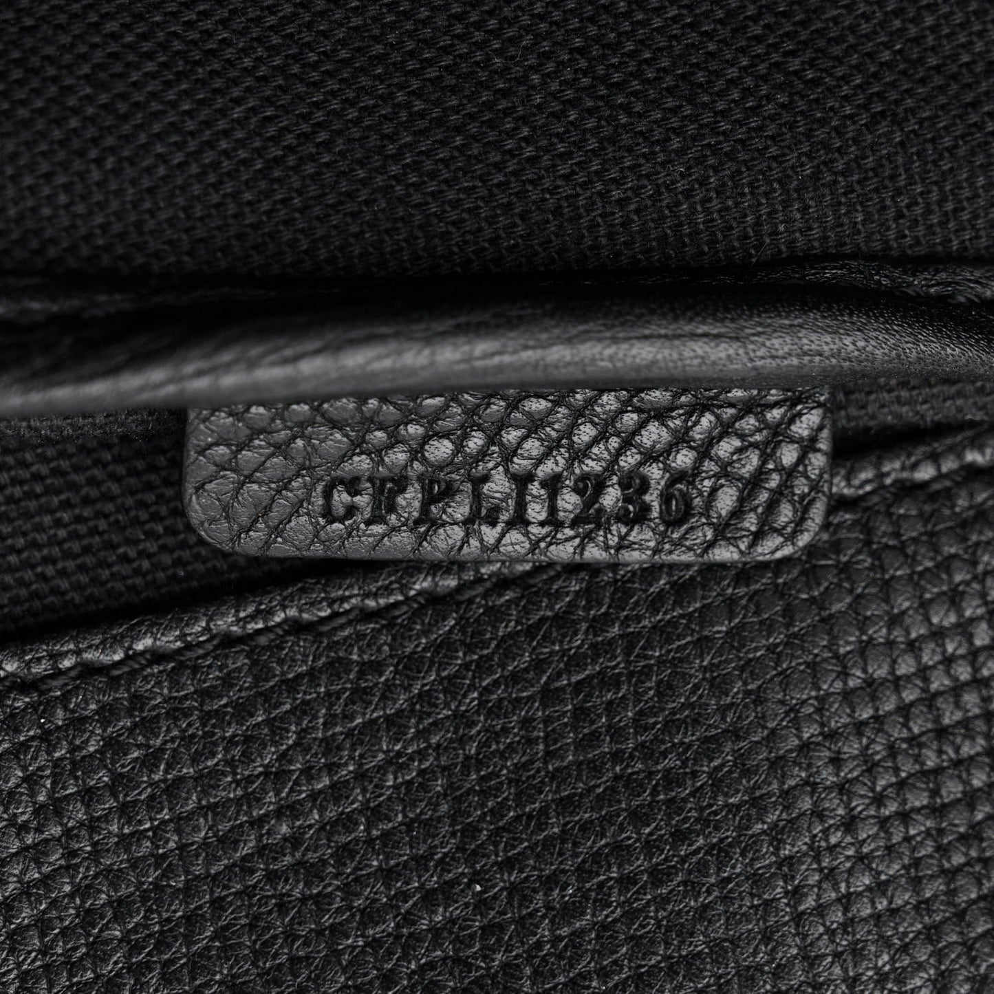 Grainy Calfskin House Check Large Banner Tote Black