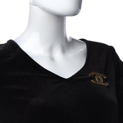 Chanel Metal CC Brooch Gold 2 of 7
