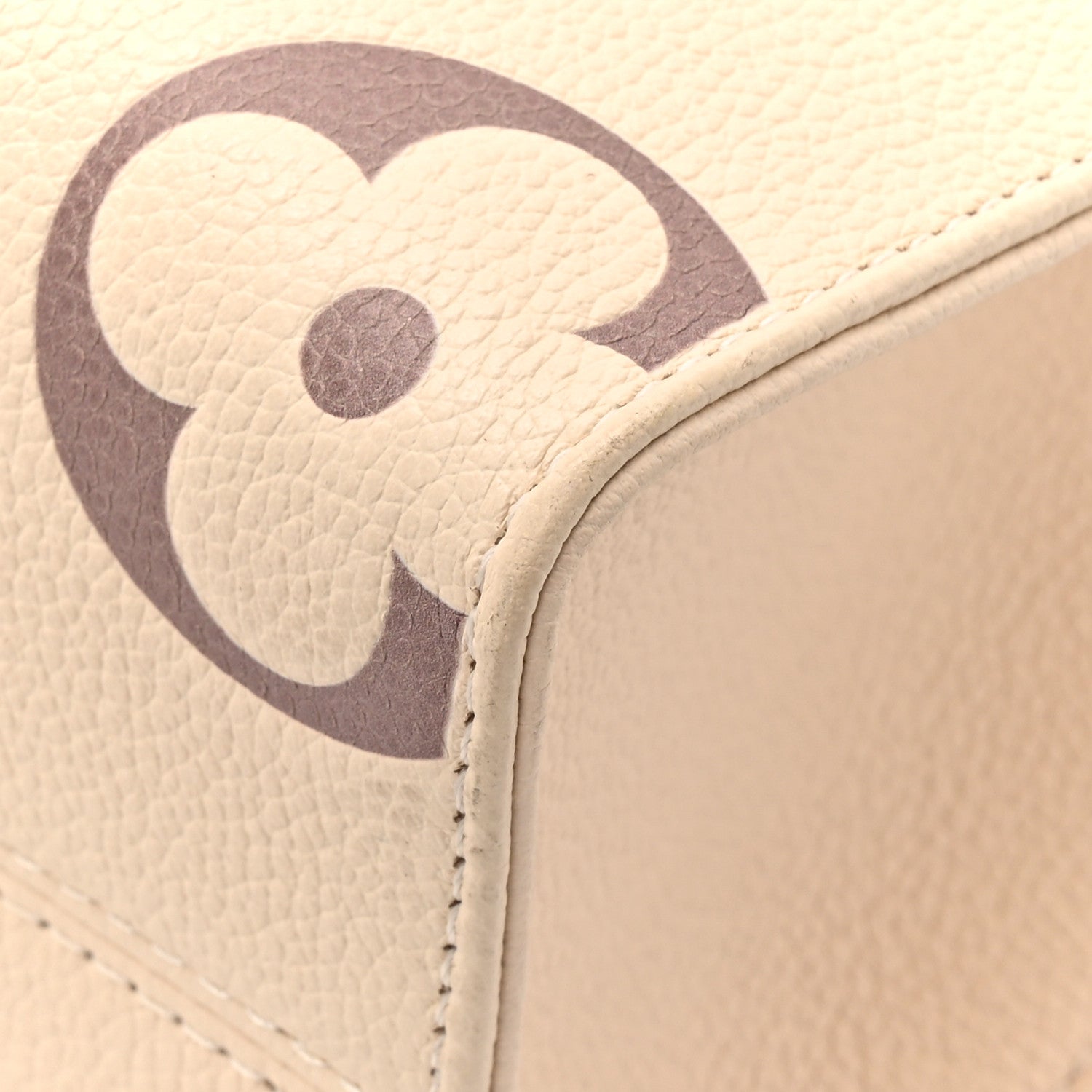 Louis Vuitton Empreinte Monogram Giant Onthego PM Creme Bois De Rose 11 of 13