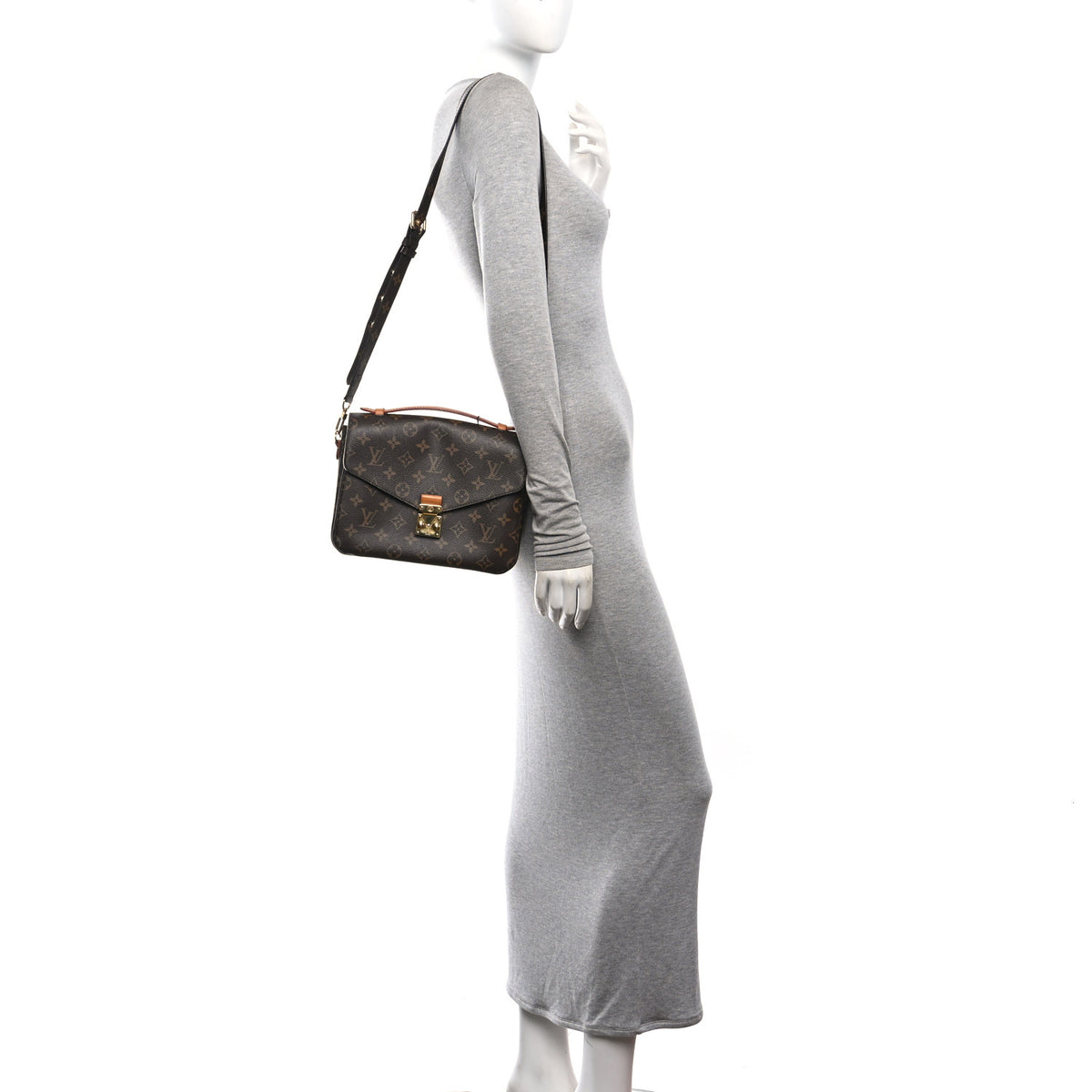 Monogram Pochette Metis
