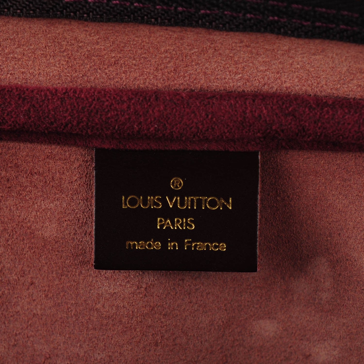 Louis Vuitton Taiga Kendall PM Acajou 6 of 8