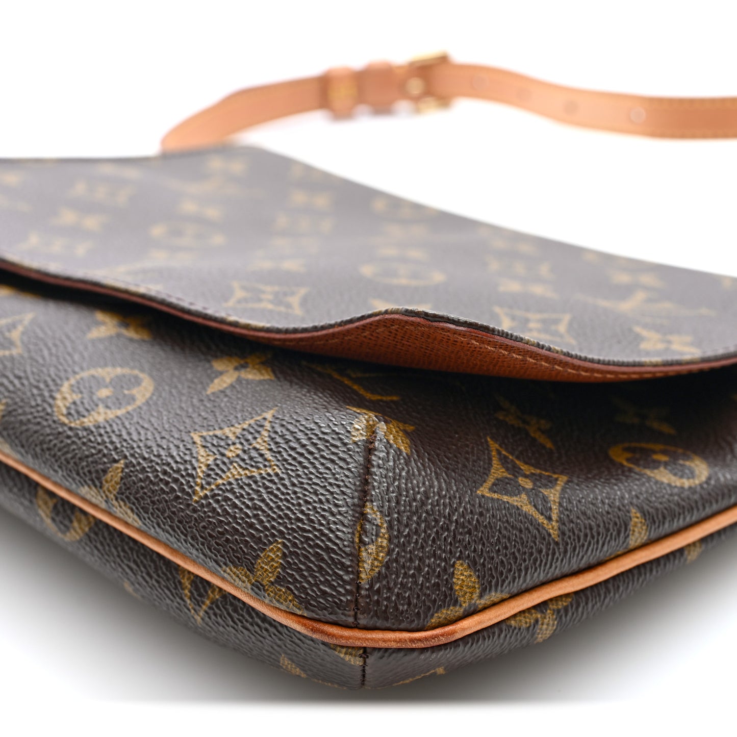 Monogram Musette Tango