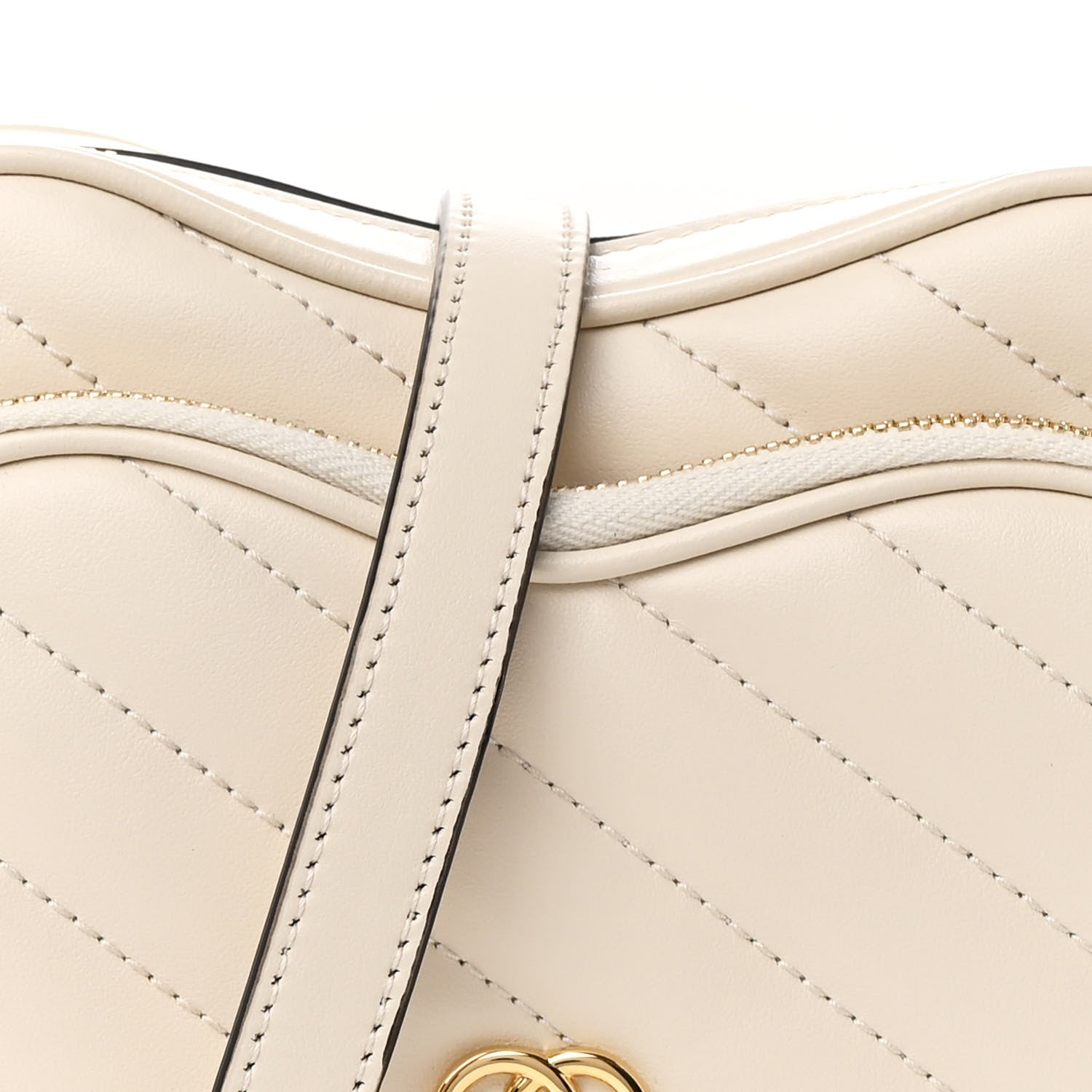Gucci Calfskin Matelasse Diagonal Mini Interlocking G Heart Shoulder Bag Mystic White 8 of 12