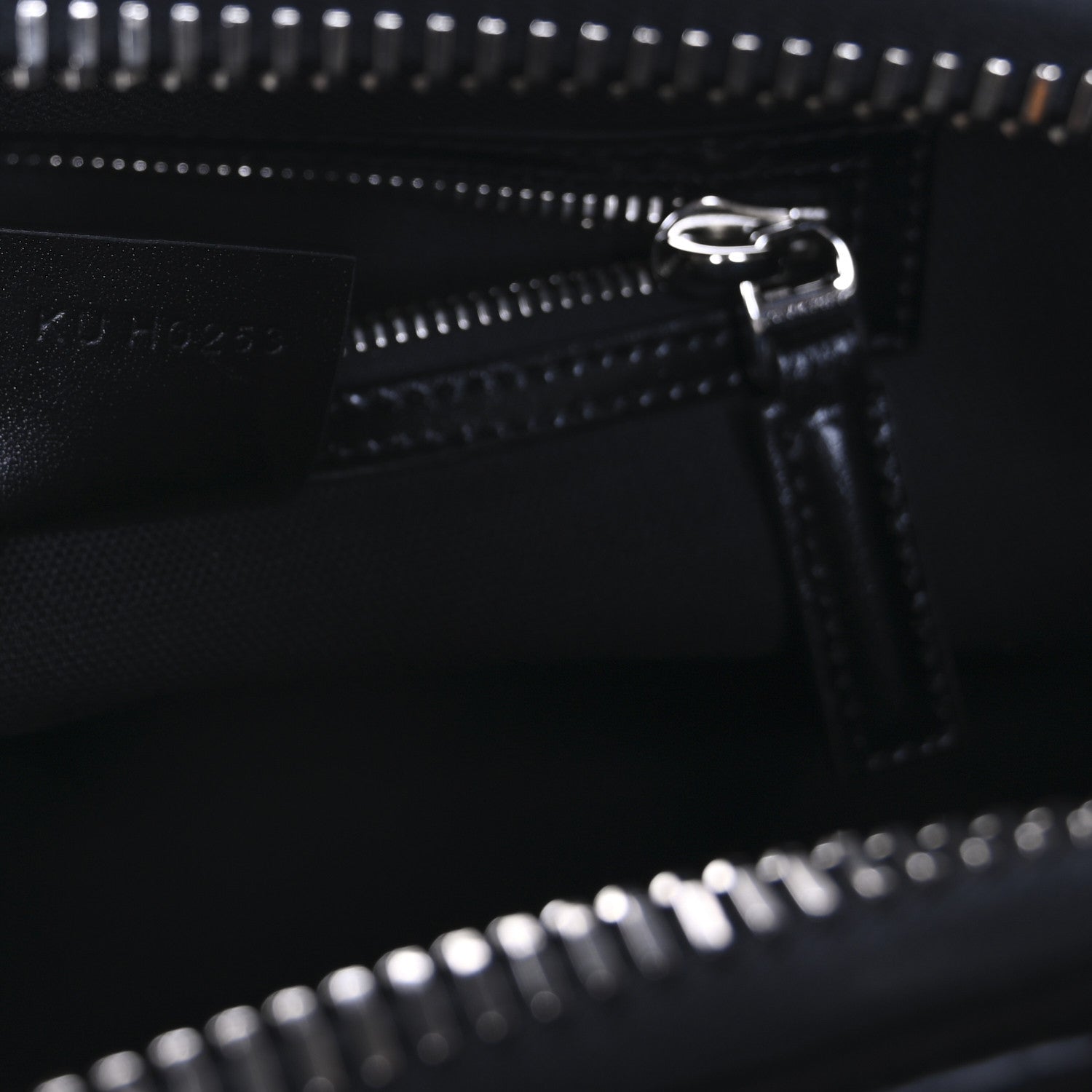 Givenchy Shiny Lord Calfskin Small Antigona Black 7 of 11