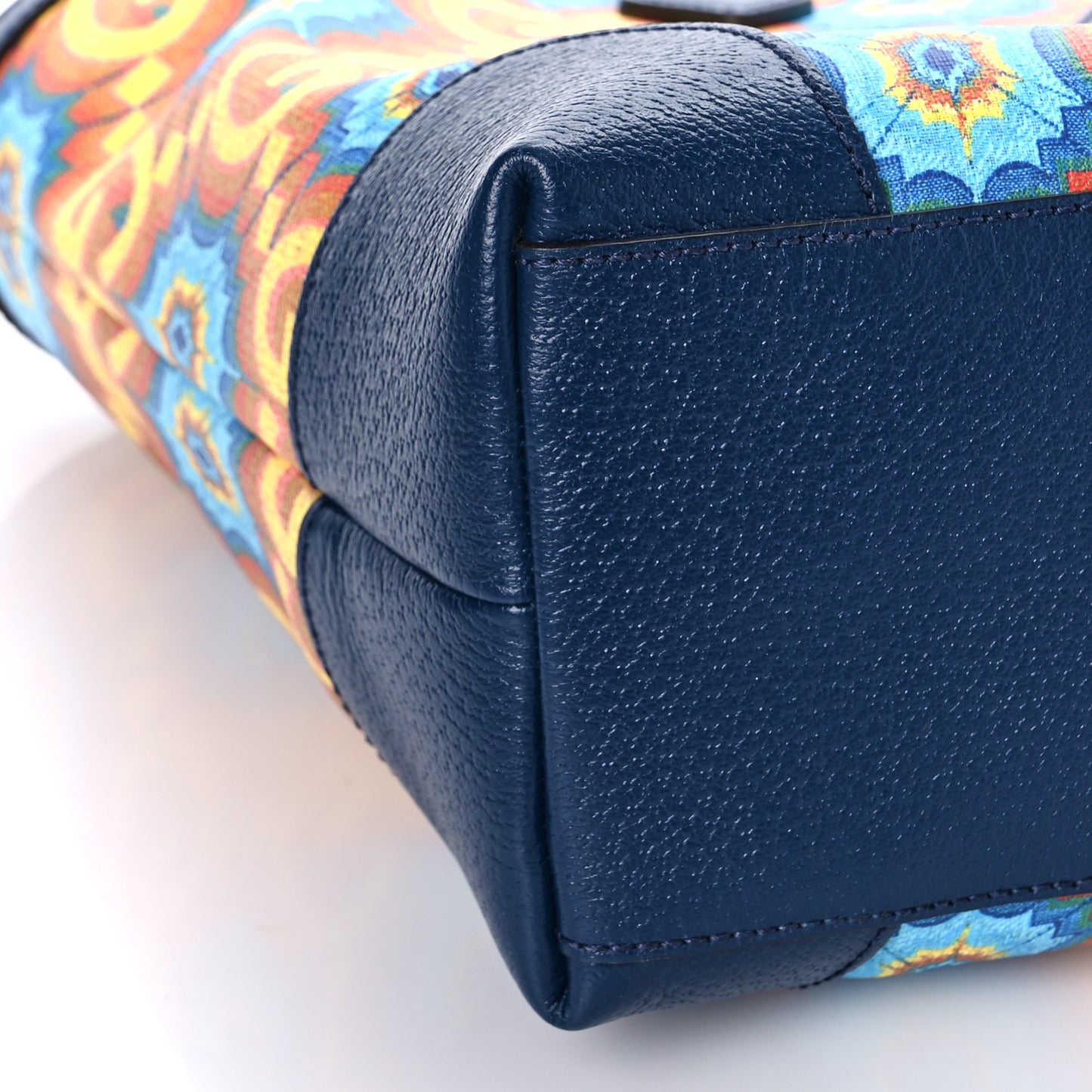 GG Supreme Kaleidoscope Calfskin Script Logo Gucci 100 Tote Bag Blue Orange Multicolor Blue Agata