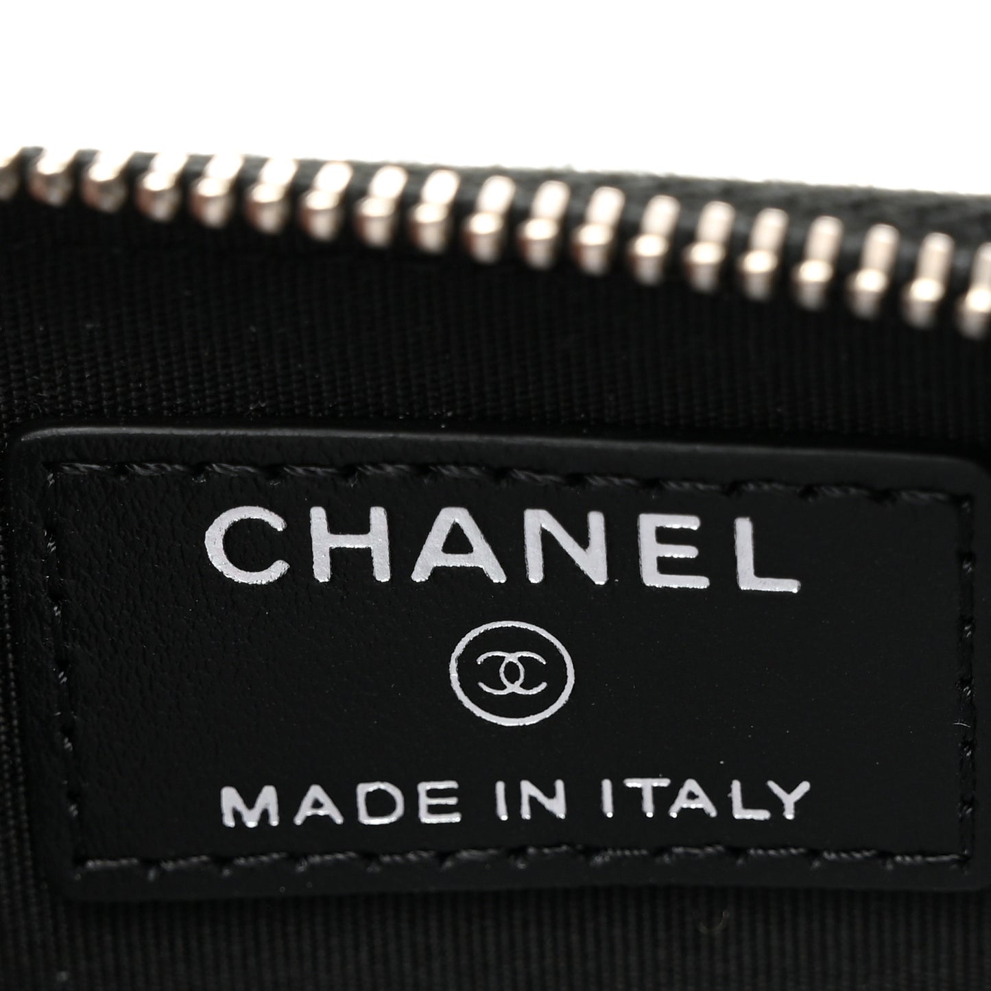 Caviar Camellia Embossed Zip Coin Purse Black