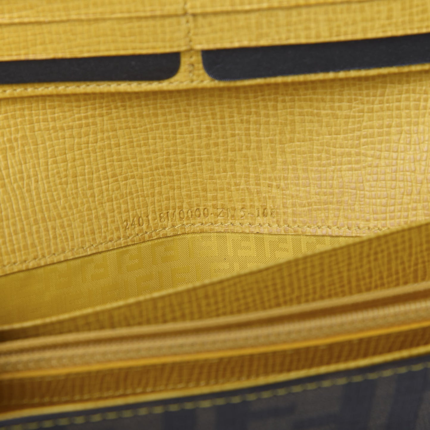 Zucca Spalmati Vitello Elite Continental Wallet Tobacco Giallo