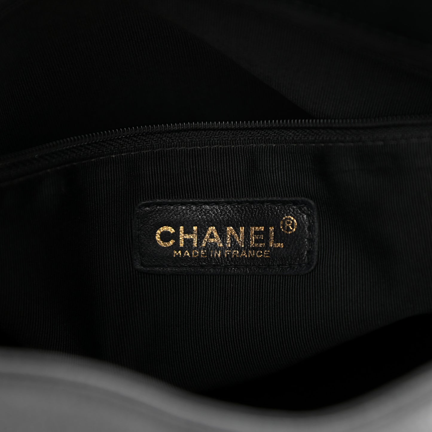 Caviar CC Shoulder Bag Black